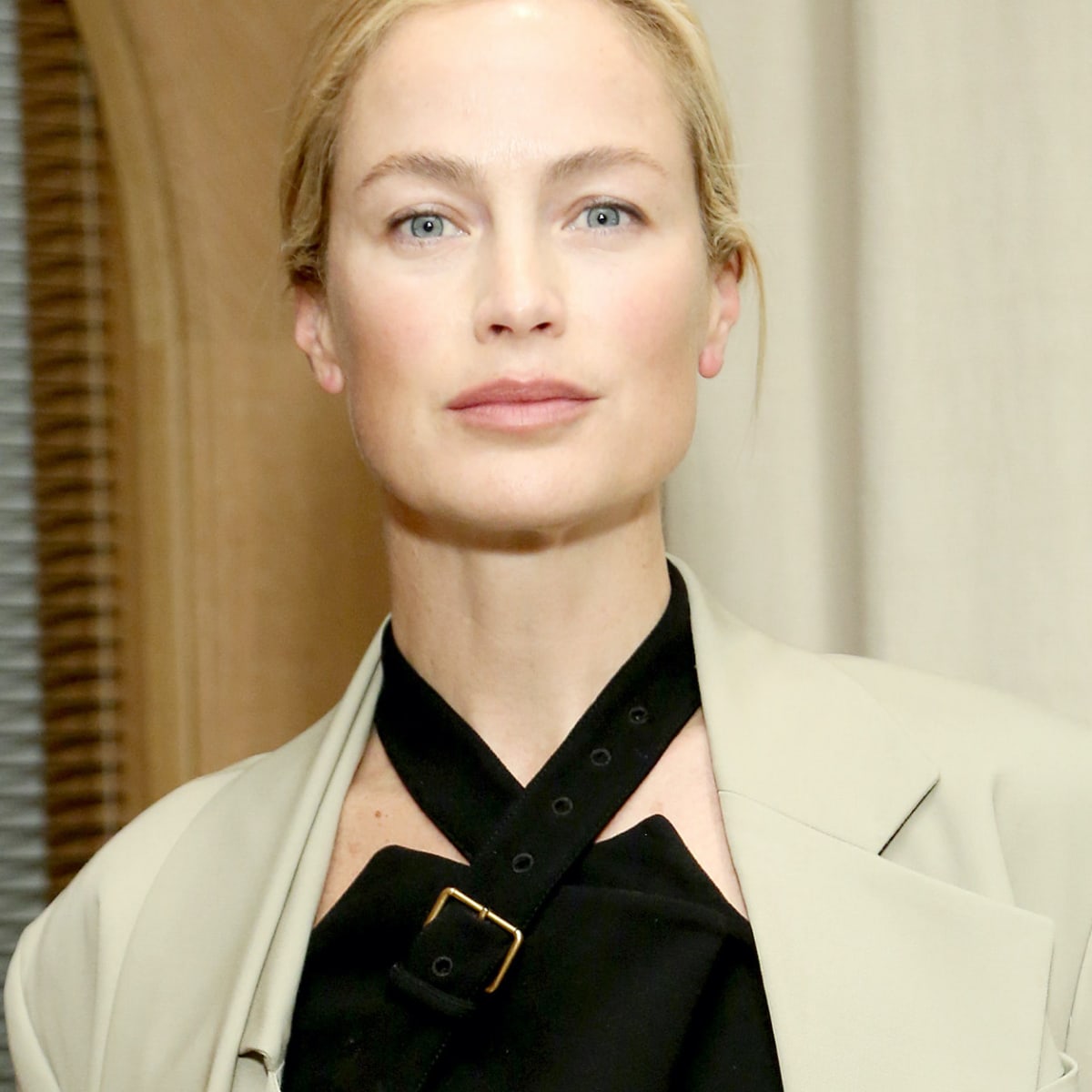 The 49-year old daughter of father (?) and mother(?) Carolyn Murphy in 2024 photo. Carolyn Murphy earned a  million dollar salary - leaving the net worth at 1.9 million in 2024