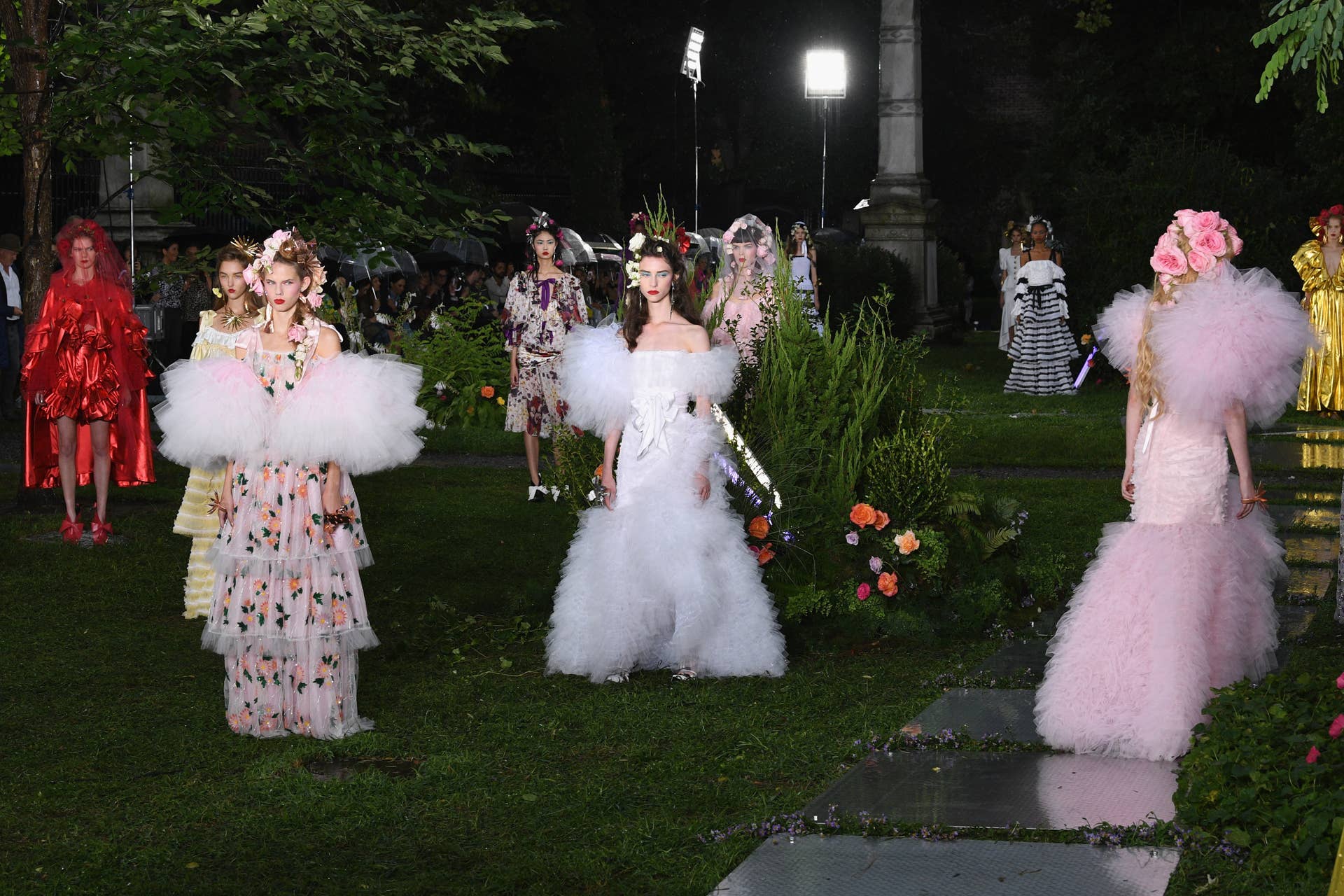Rodarte Will Show Its Fall 2019 Collection in Los Angeles
