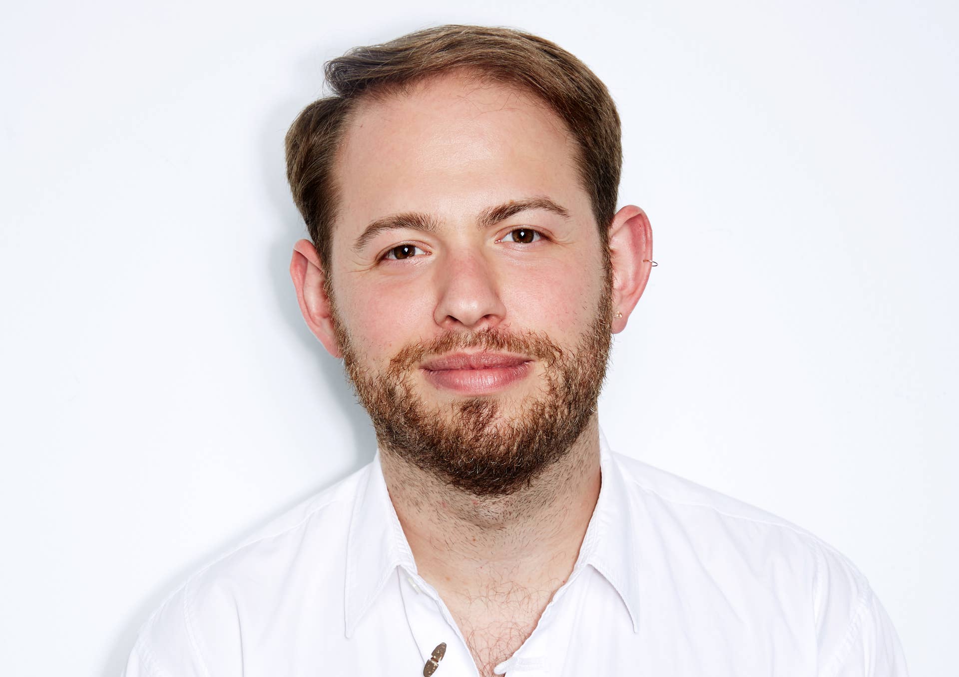 Desk Side: In the Studio With Jonathan Cohen