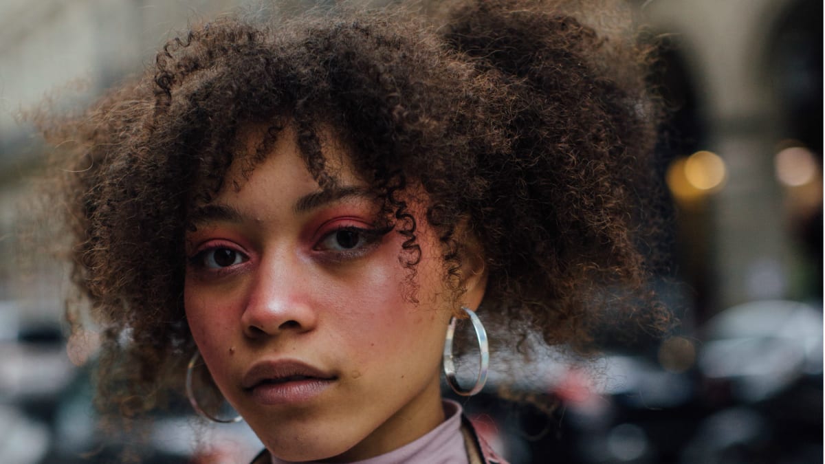 The 34 Best Beauty Looks From Paris Fashion Week Street Style