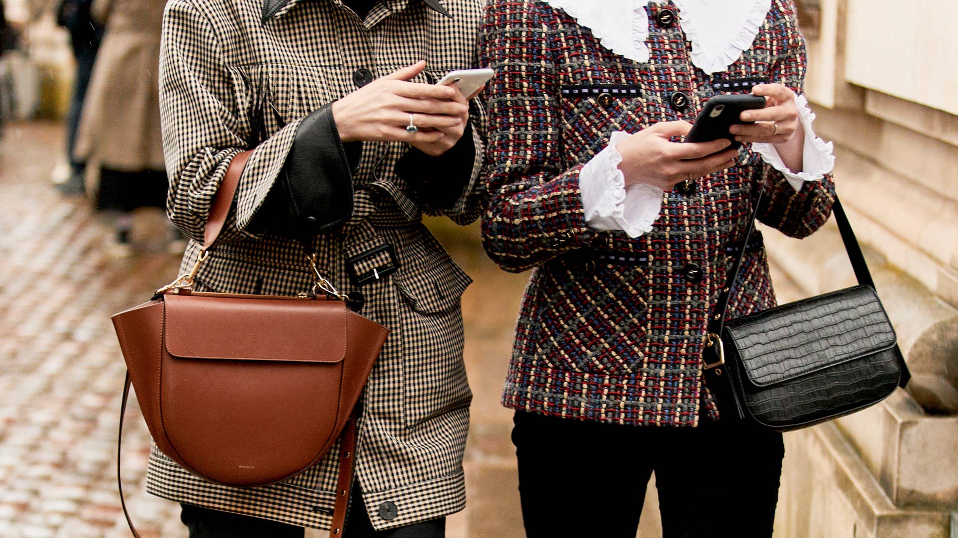 5 Thanksgiving Outfits That'll Get You in the Mood for Pumpkin Pie