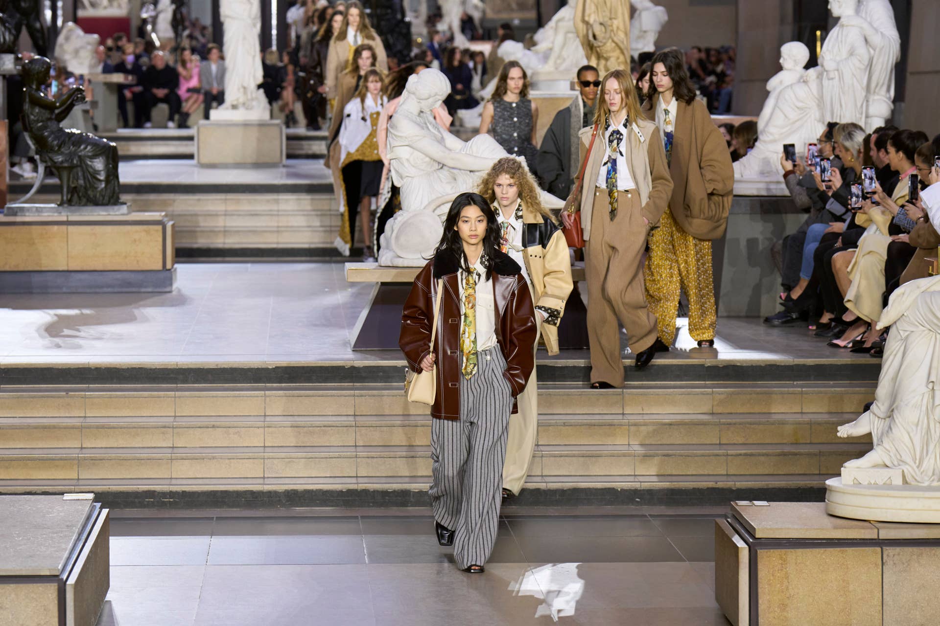 Preppy Suits and Uniforms Get the Nicolas Ghesquière Twist at Louis Vuitton Fall 2022