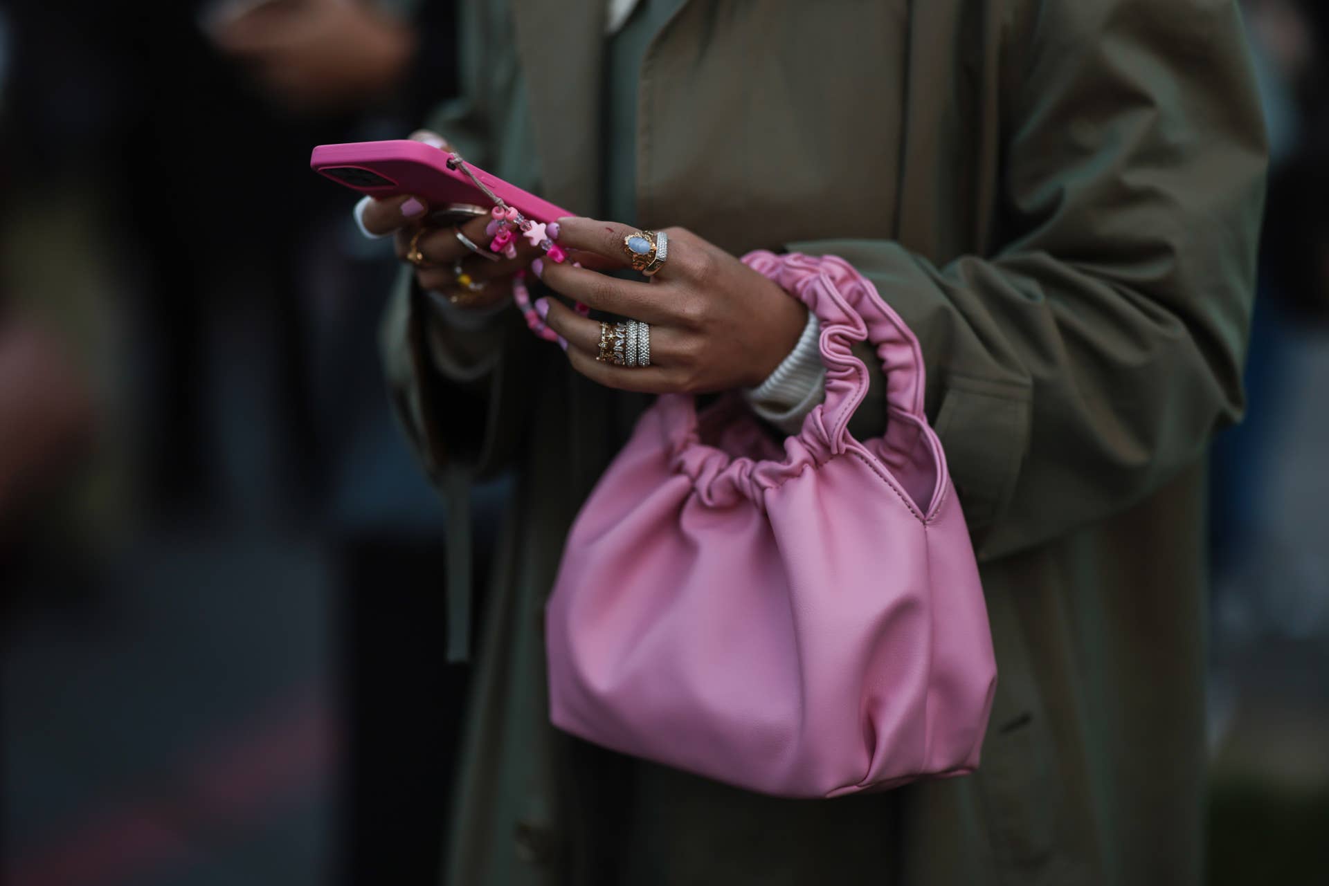 Introducing Fashionista's Fashion School Directory