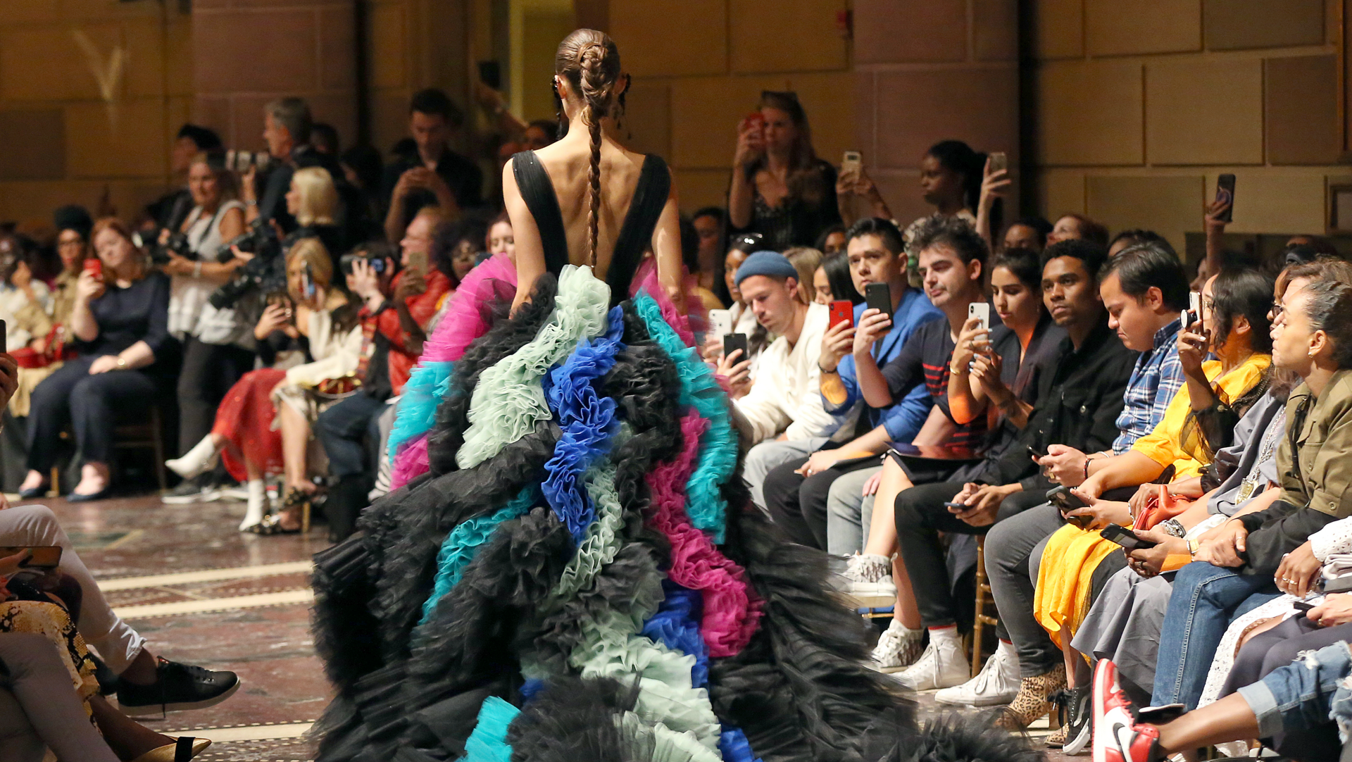 Christian Siriano Takes Inspiration From Modern Pop Artists for Spring 2020