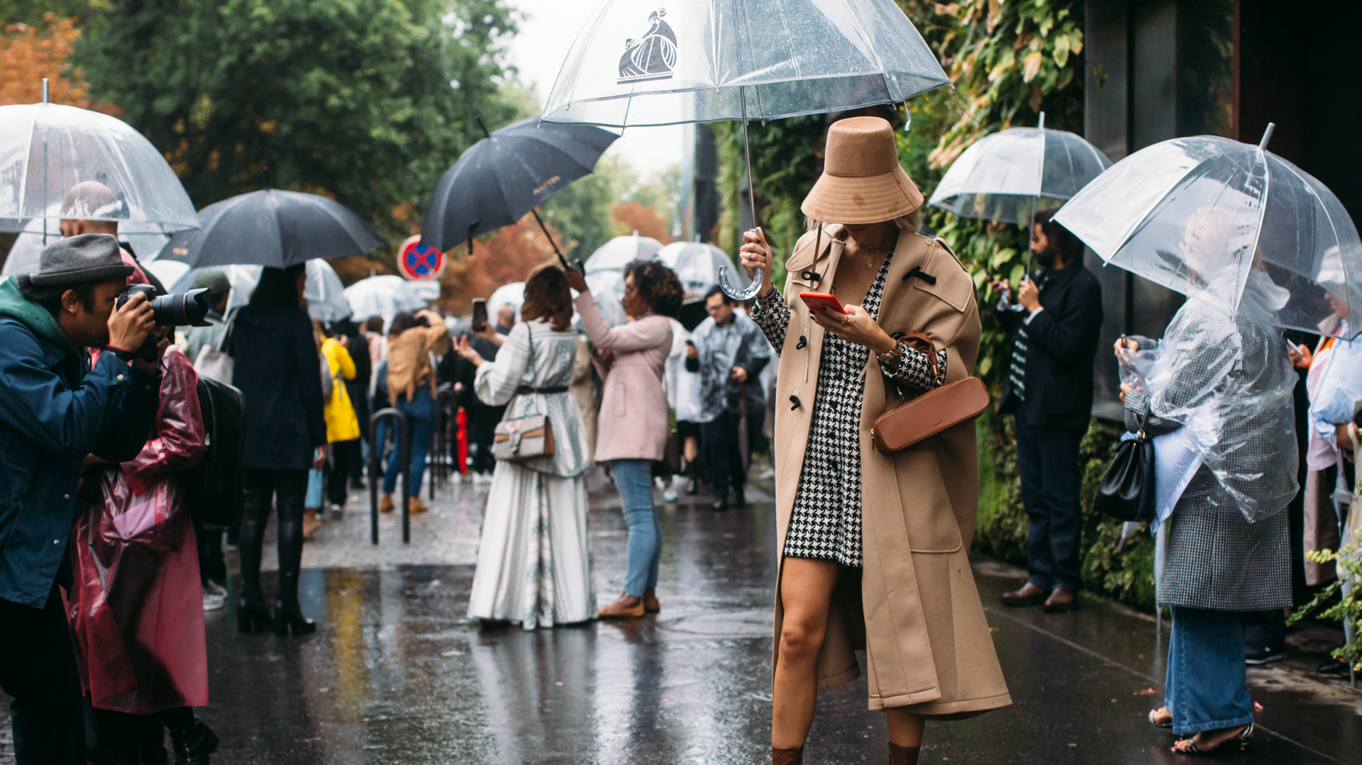 19 Camel Coats That Will Serve as Your Perfect Fall Companion