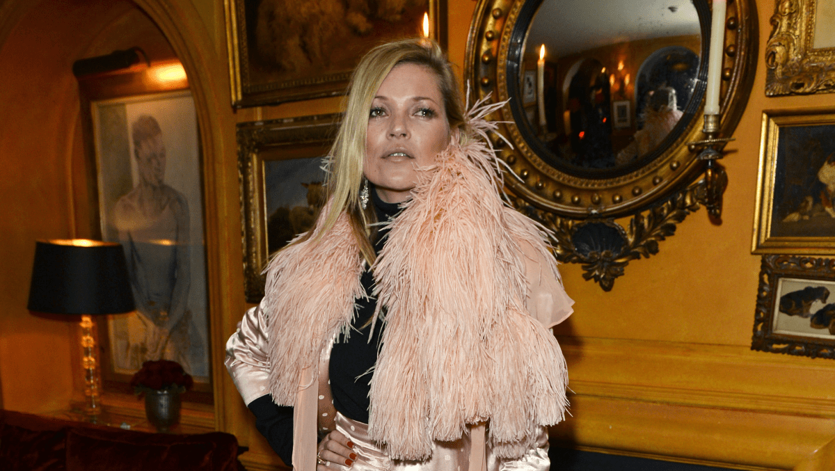 Great Outfits in Fashion History: Kate Moss in a Polka-Dotted Pajama Suit