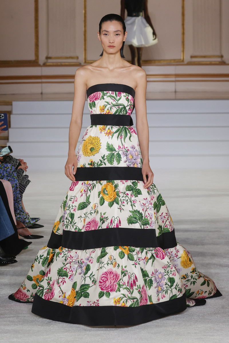 Carolina Herrera Fall 2023 Fashionista