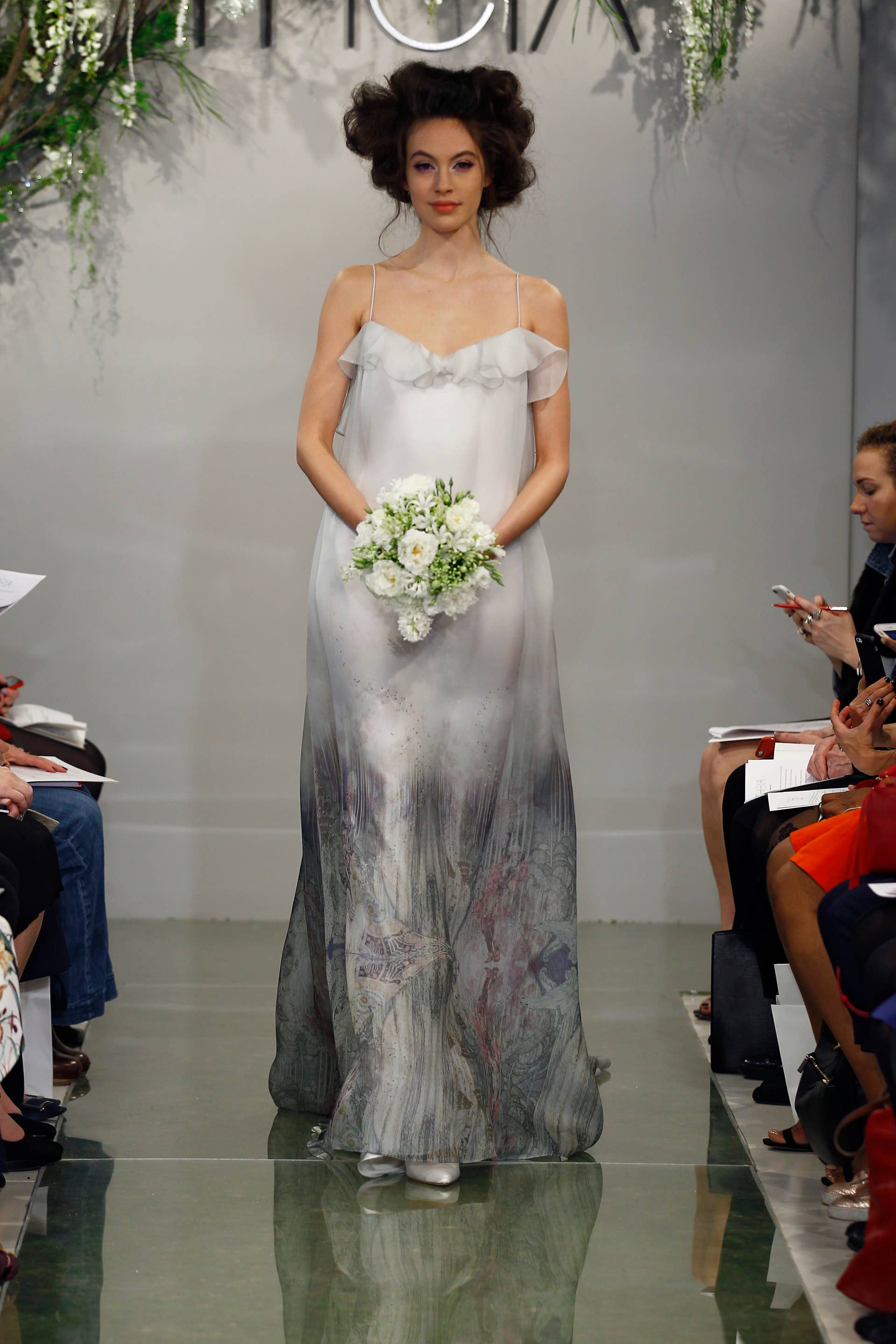 modern bride dresses 2016 16 WEDDING DRESSES WITH SLEEVES