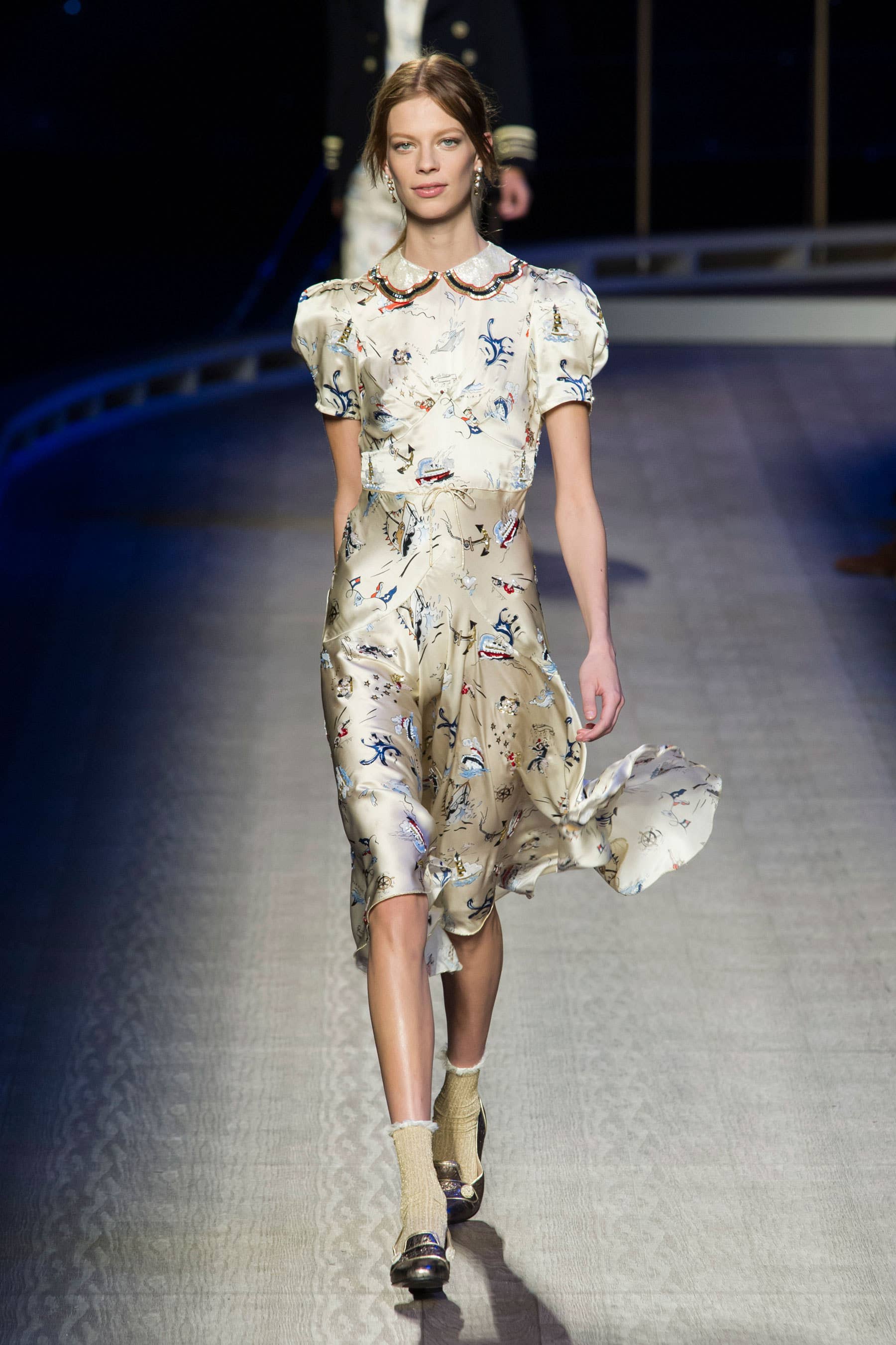 Tommy Hilfiger Takes Us on a Cruise With a Nautical, Familiar Fall  Collection - Fashionista