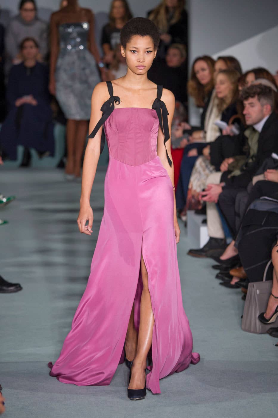 Oscar de la Renta's Fall 2016 Collection is Ready for the Red Carpet - Fashionista Oscar de la Renta's Fall 2016 Collection is Ready for the Red Carpet - Fashionista