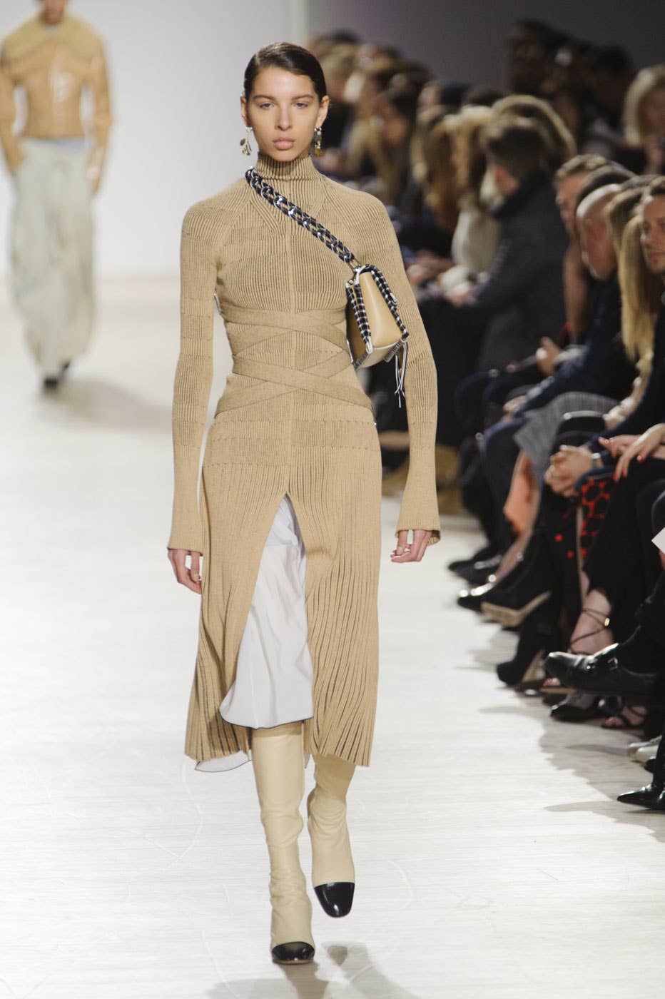 Proenza Schouler Skillfully Mixed Art and Commerce on the Runway for Fall -  Fashionista