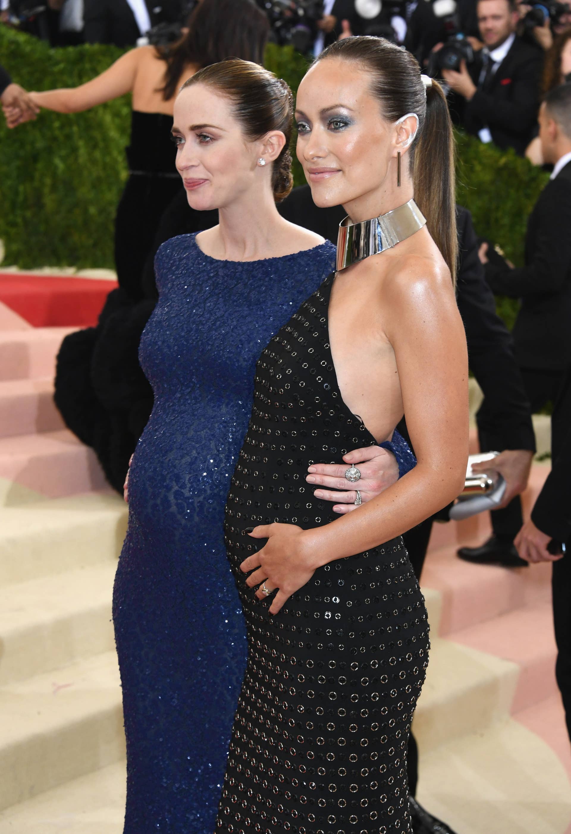 How Celebrity Stylists Dress Baby Bumps for the Red Carpet - Fashionista