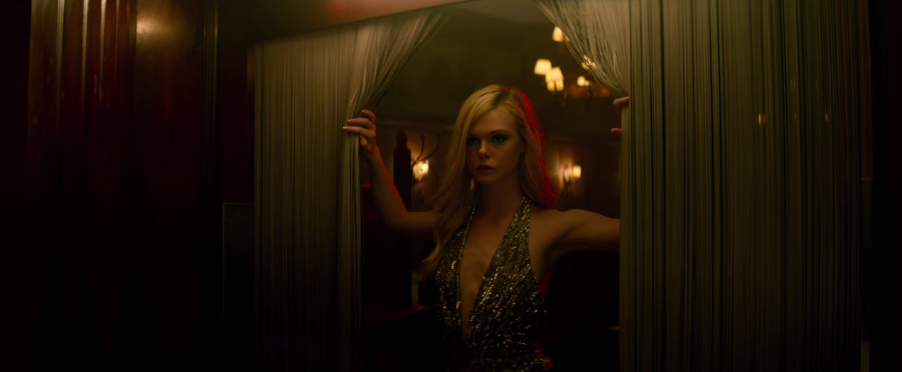 neon demon blue dress Blue Dress of Jesse (Elle Fanning) in The Neon Demon