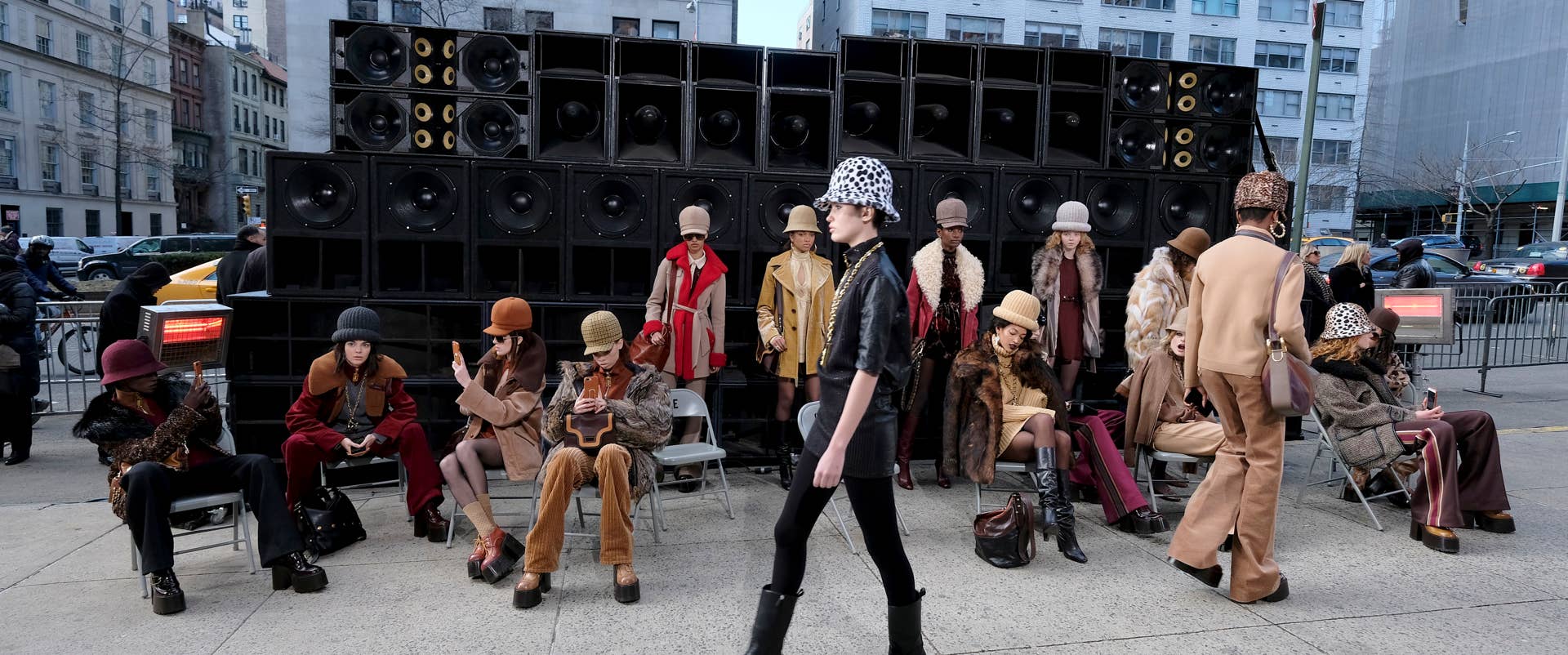 Marc Jacobs's Spare, Silent Runway Show Made the Loudest Impact of