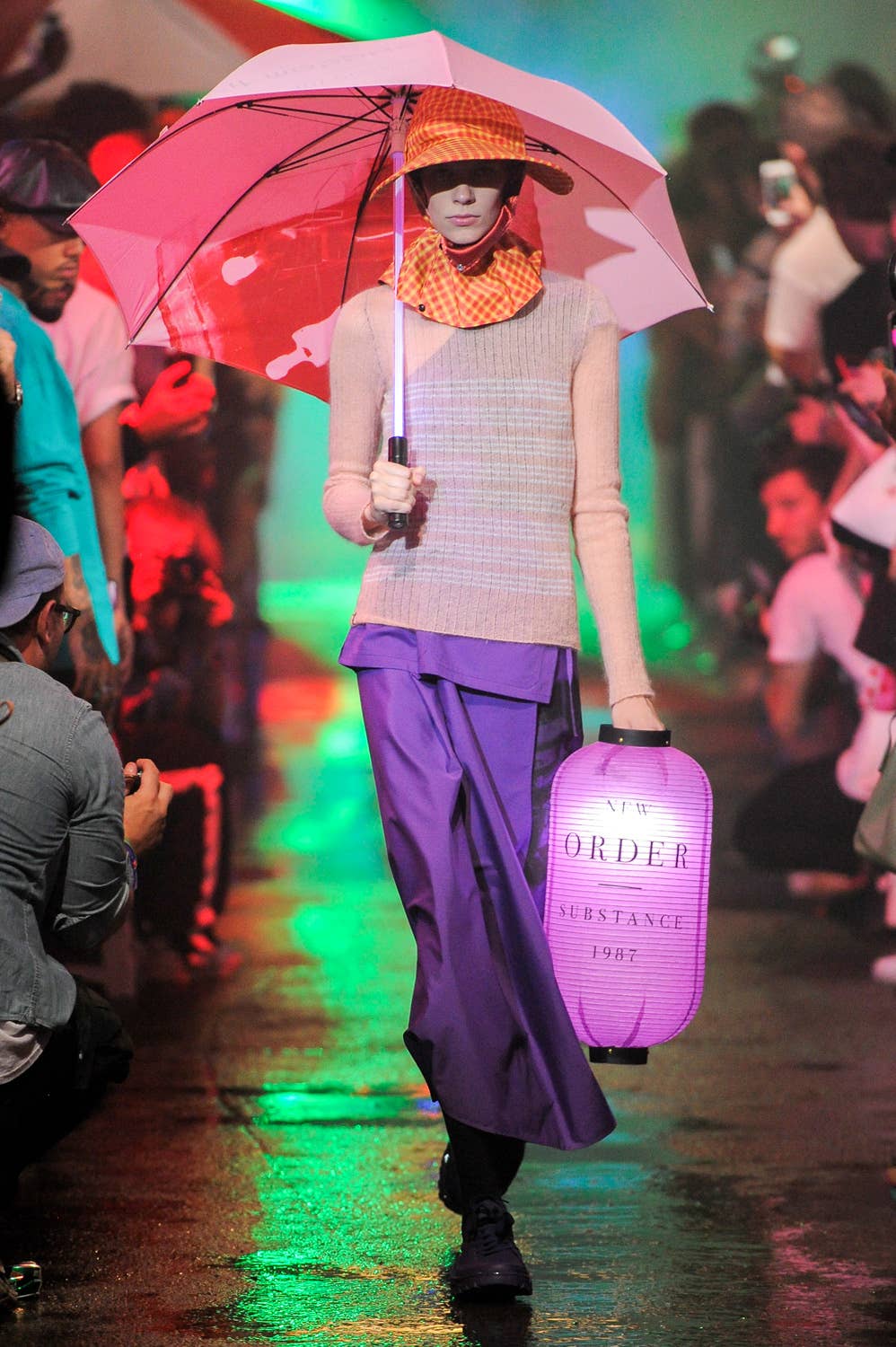 Raf Simons Brought 'Blade Runner' to Chinatown for His Spring 2018