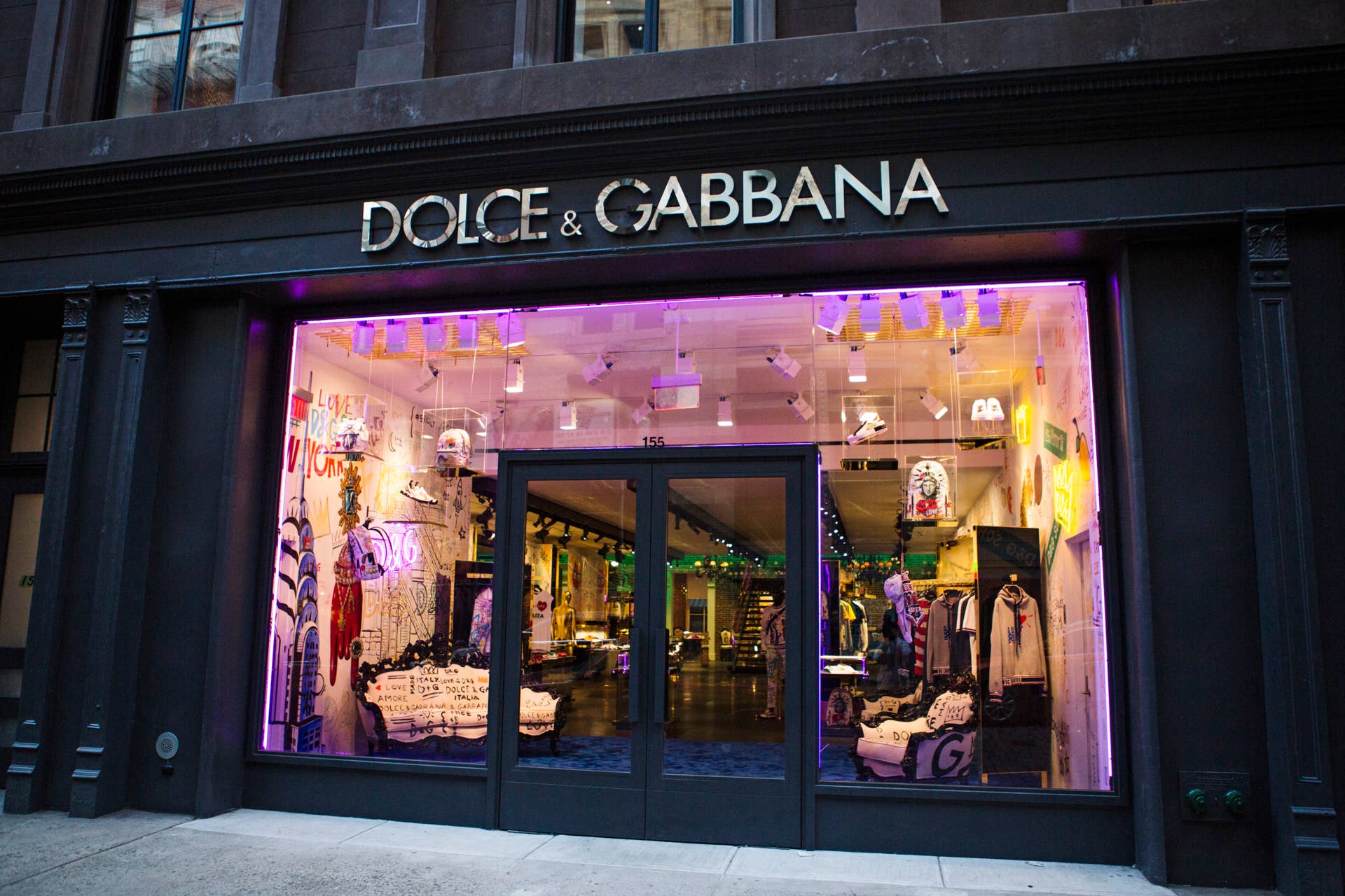 【DOLCE & GABBANA】ハンガー 20本セット DOLCE & GABBANA 黒 ハンガー5本セット - メルカリ