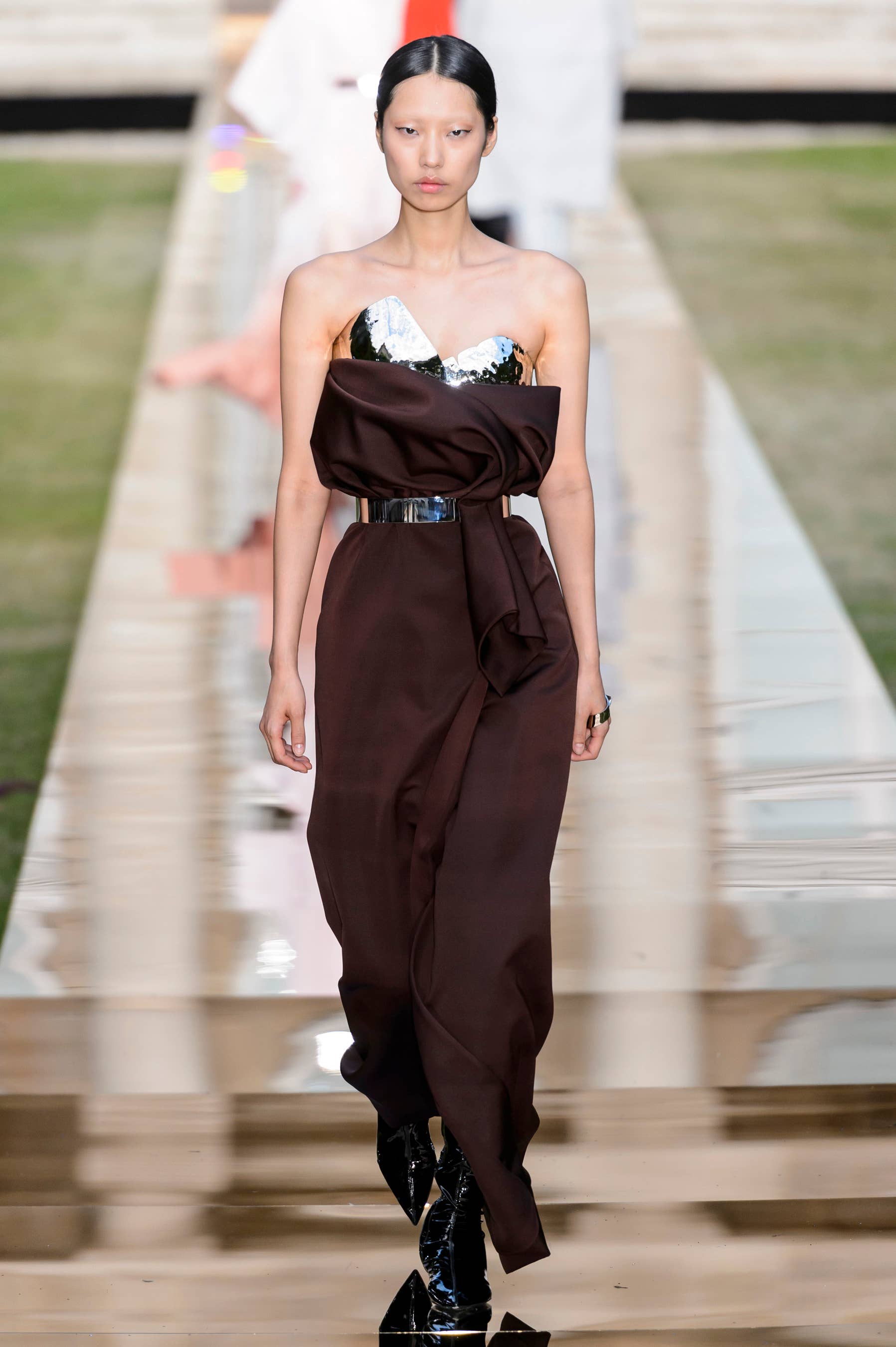 slim fit dress slacks Incredible Pre-Fall 2018 Gucci by Alessandro Michele Crystal Bow Velve –  Shrimpton Couture main image 1