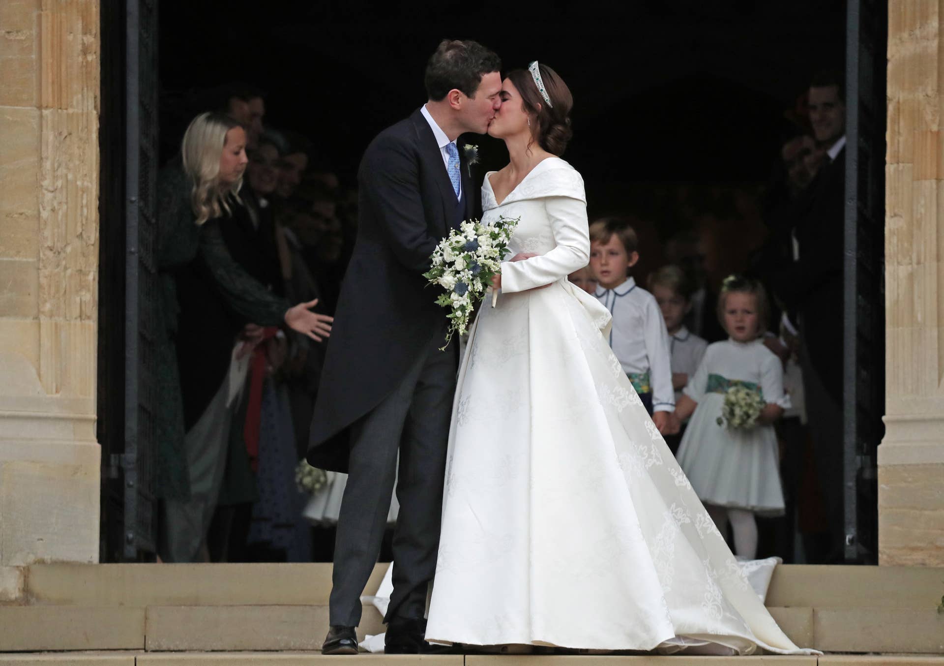 Princess Eugenie Royal Wedding Dress: Designer, Photos - Fashionista Princess Eugenie Royal Wedding Dress: Designer, Photos - Fashionista