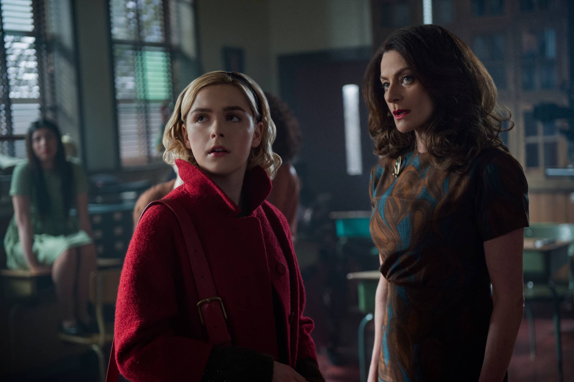 zelda spellman cigarette holder You'll Want to Recreate the Witchy Hair and Makeup Looks from 'Chilling  Adventures of Sabrina' for Halloween and Beyond