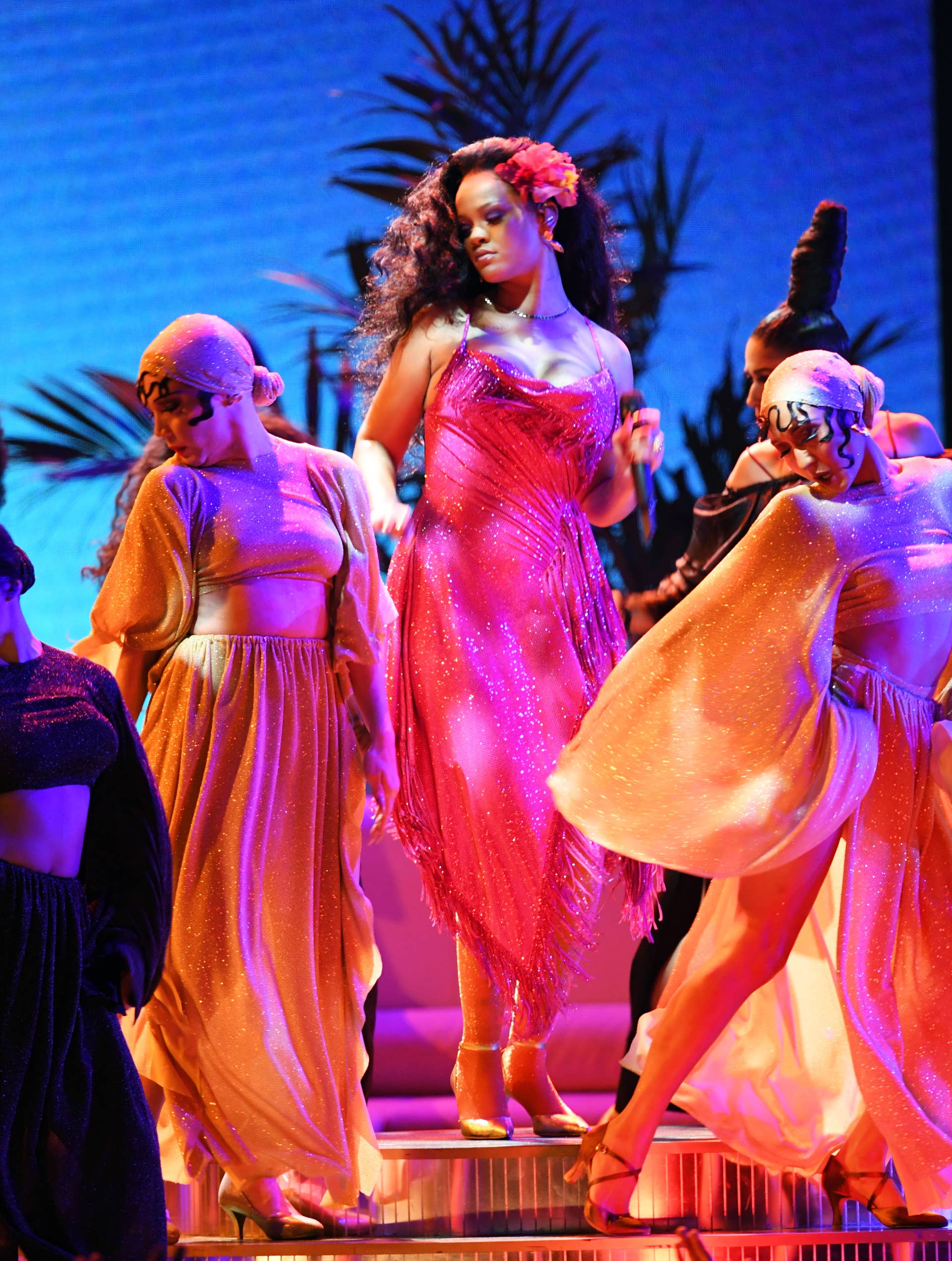 Rihanna Grammys Awards Performance 2018 Outfit - Fashionista