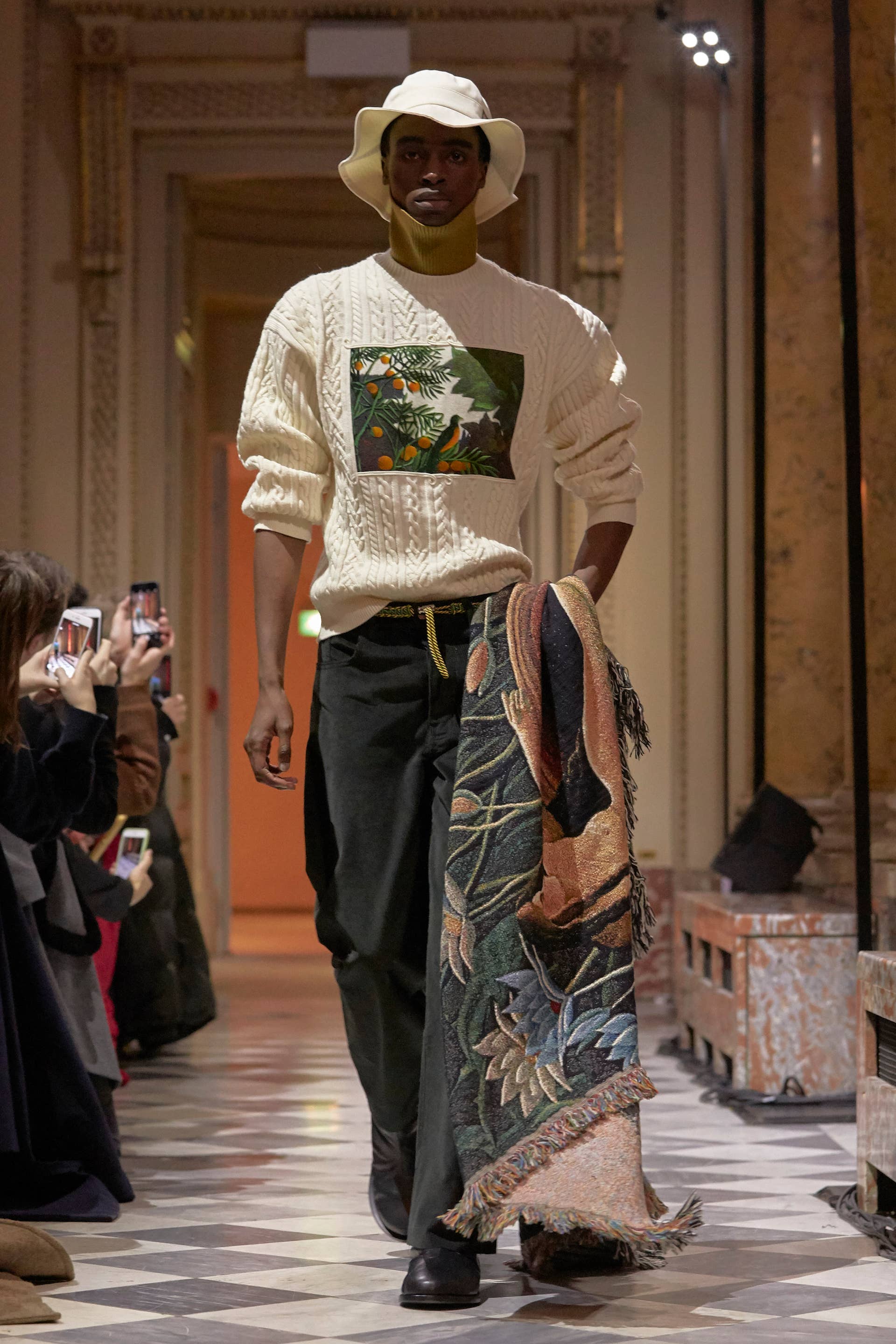 At Kenzo, a Lush Celebration of Art, Knits and a Lot of Weird Fun