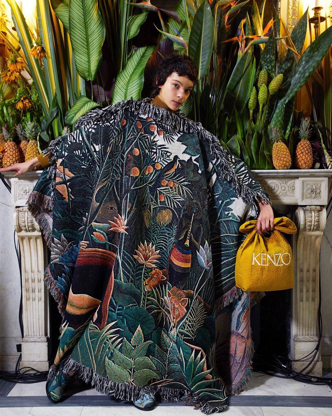 KENZO コレクションベスト At Kenzo, a Lush Celebration of Art, Knits and a Lot of Weird Fun