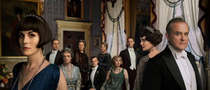 The 'Downton Abbey' Movie Costumes Include Mary's Custom Gowns, Edith's  Perfect Vintage and Violet's 16.5 Carat Tiara - Fashionista