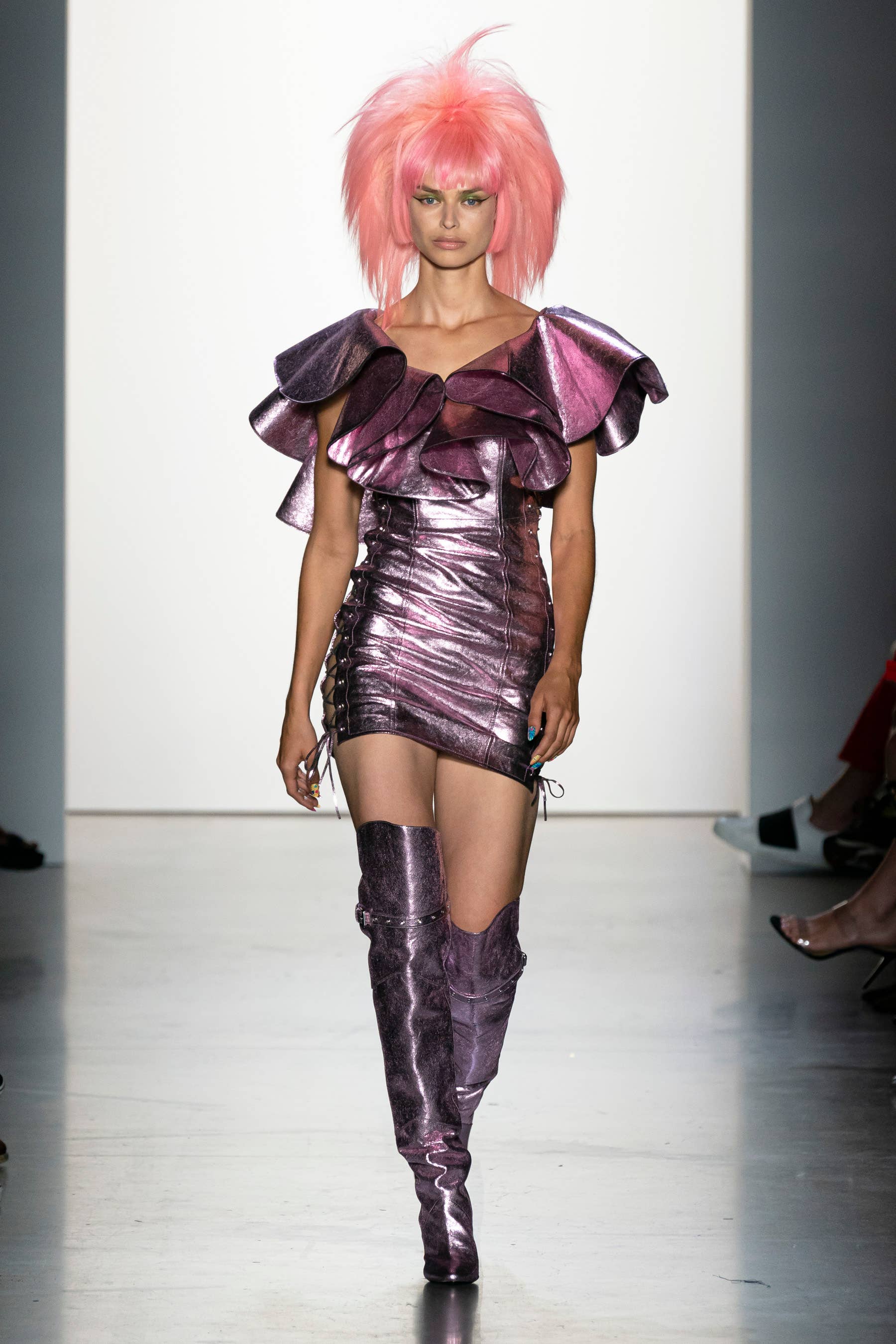 Jeremy Scott Creates His Own Hair-Metal-Meets-Glam-Rock Aesthetic for  Spring 2020 - Fashionista