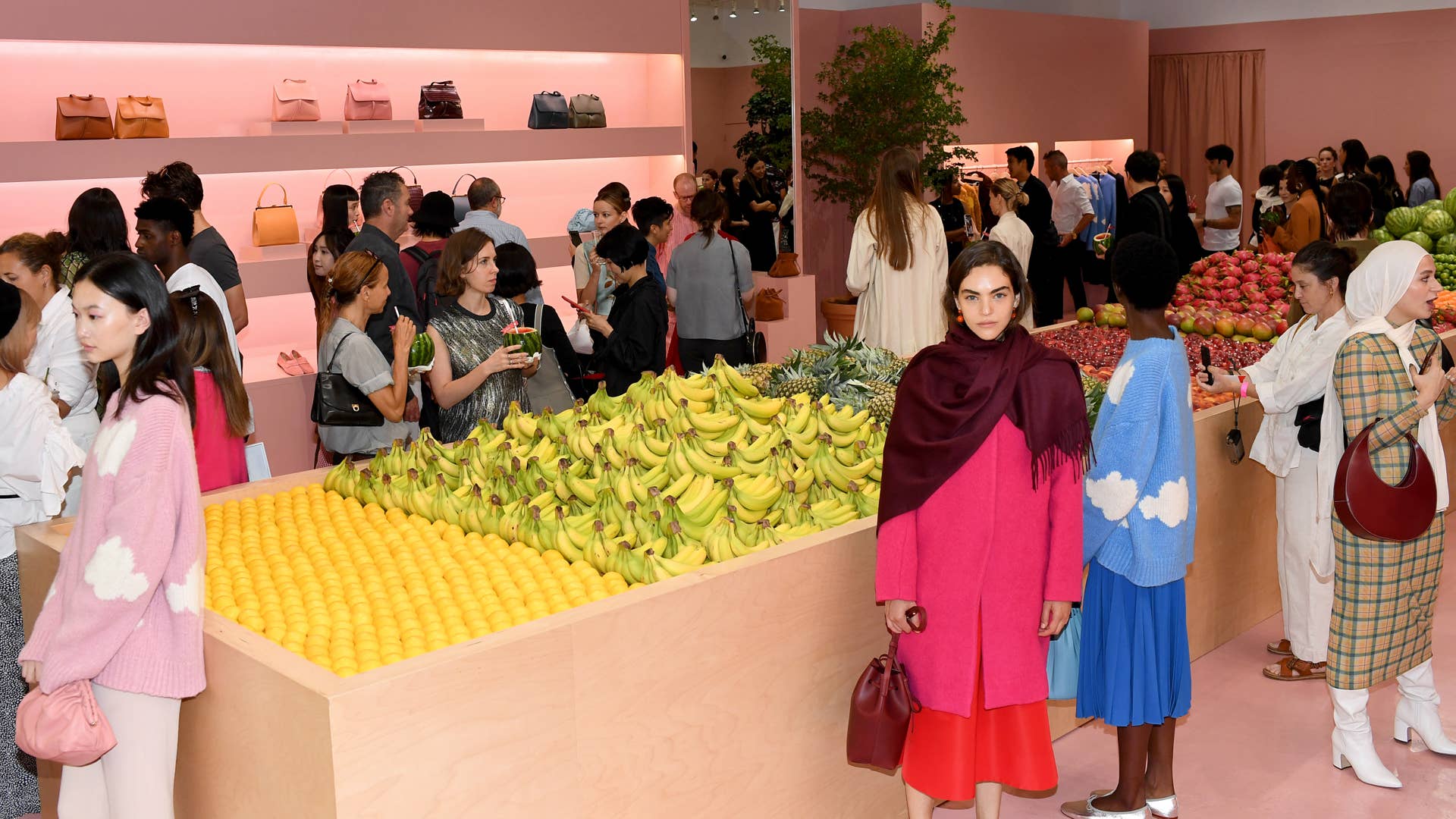 New York Designers Favor Food Over Flowers as Decor for Spring 2020 ...