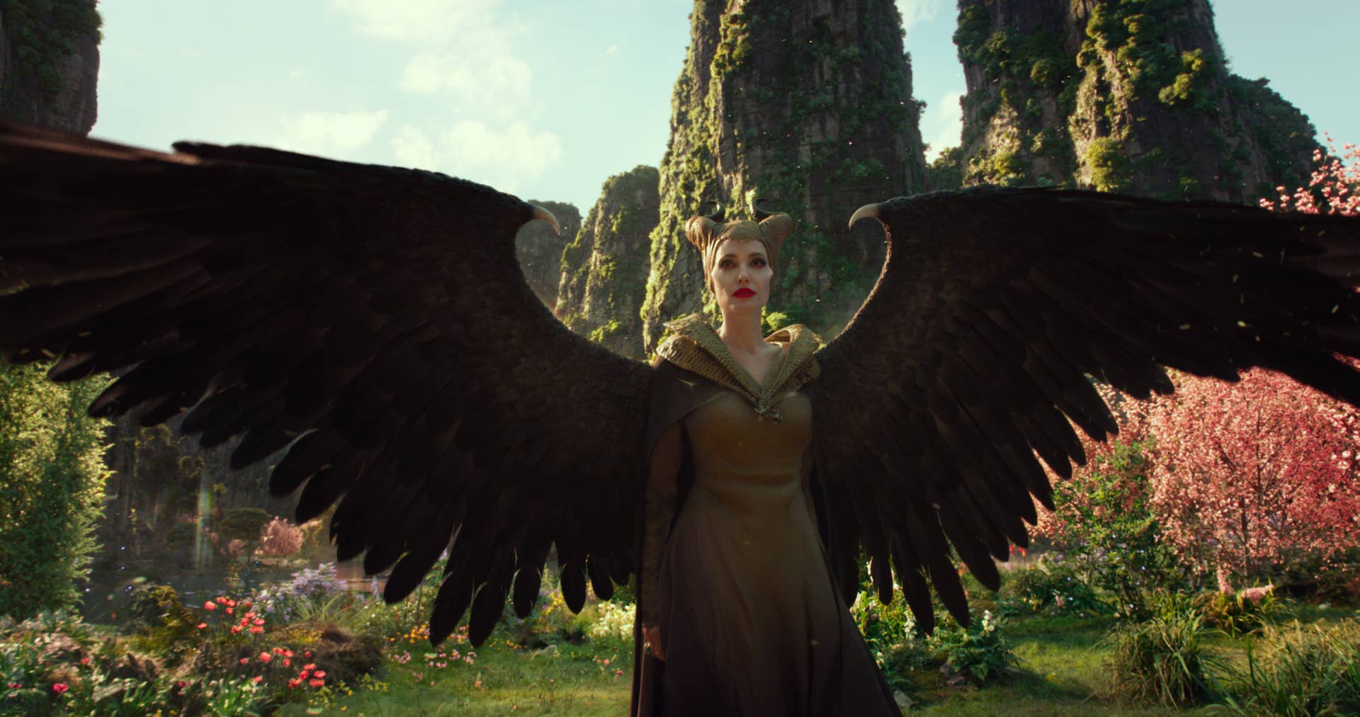 The 'Maleficent' Sequel's Battle Costumes Include Angelina Jolie and  Michelle Pfeiffer in 'Hundreds of Thousands' of Swarovski Gems - Fashionista