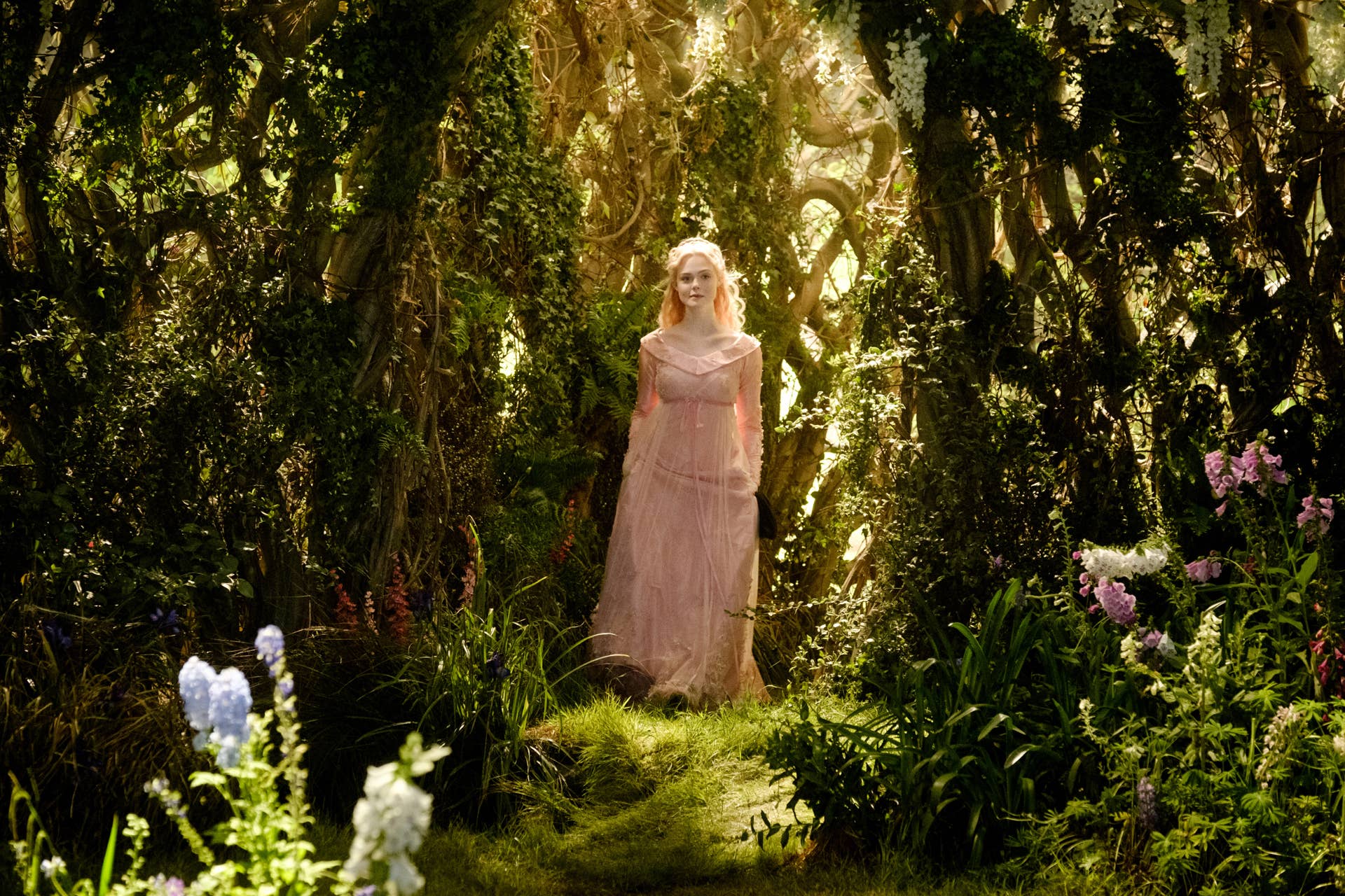 The 'Maleficent' Sequel's Battle Costumes Include Angelina Jolie and  Michelle Pfeiffer in 'Hundreds of Thousands' of Swarovski Gems - Fashionista