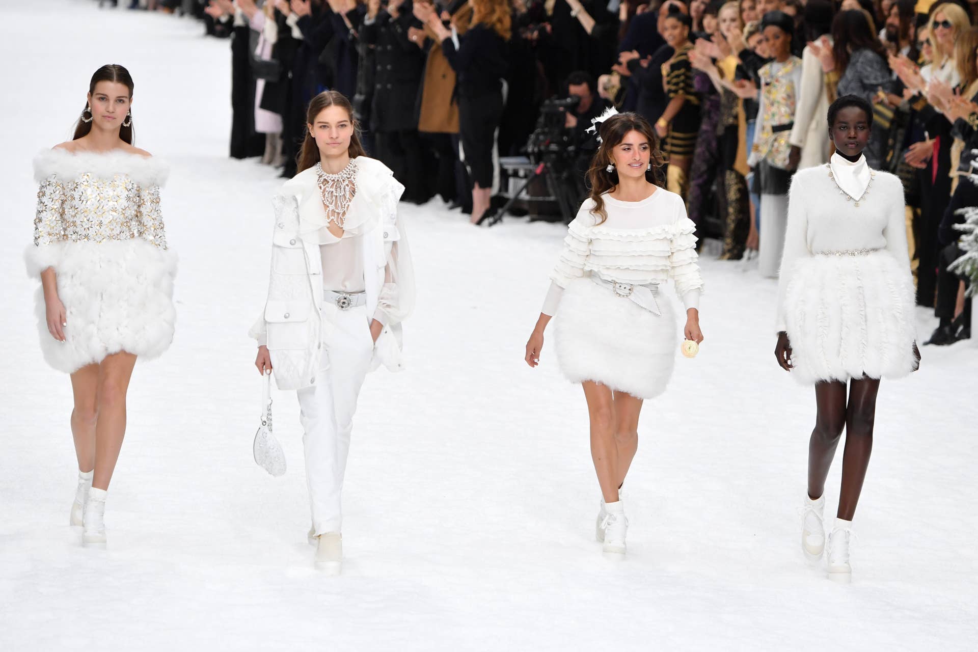 runway chanel ski collection scarf