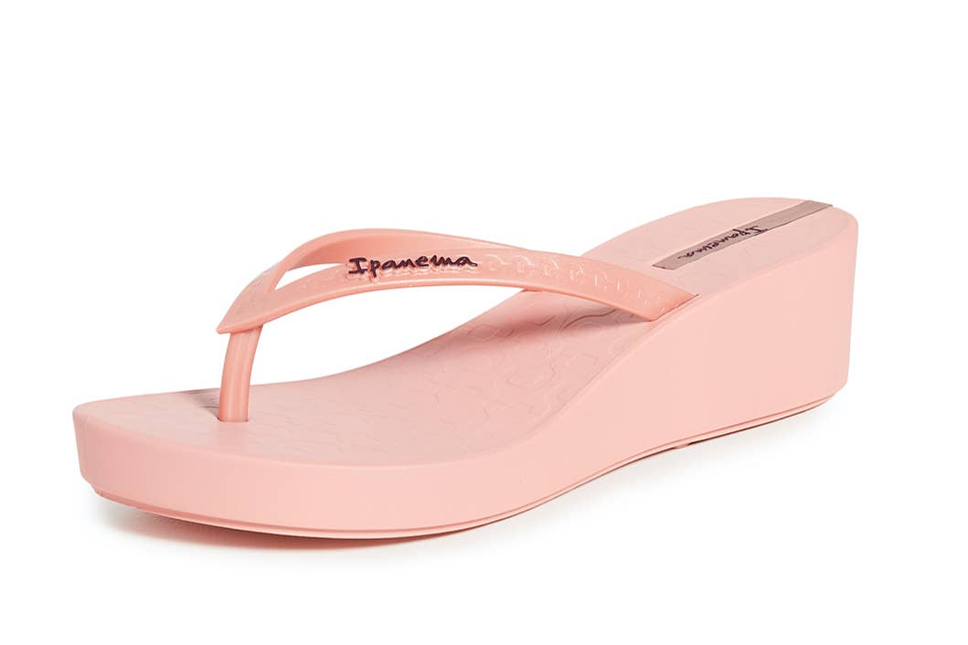 16 Platform Flip-Flops That'll Be Your Cool and Cushiony Companions for ...