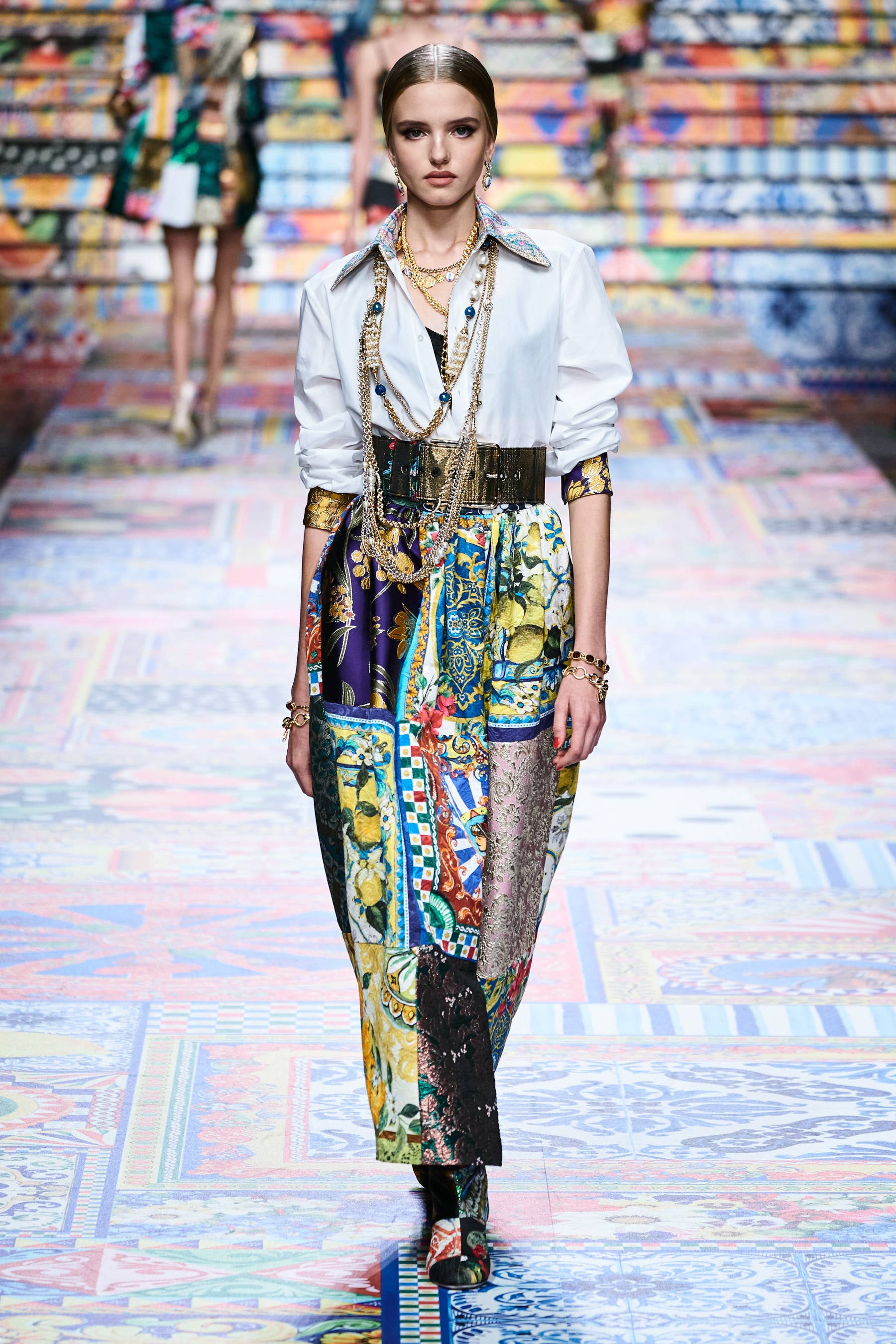 Dolce & Gabbana Takes Inspiration From Handmade Crafts for Spring