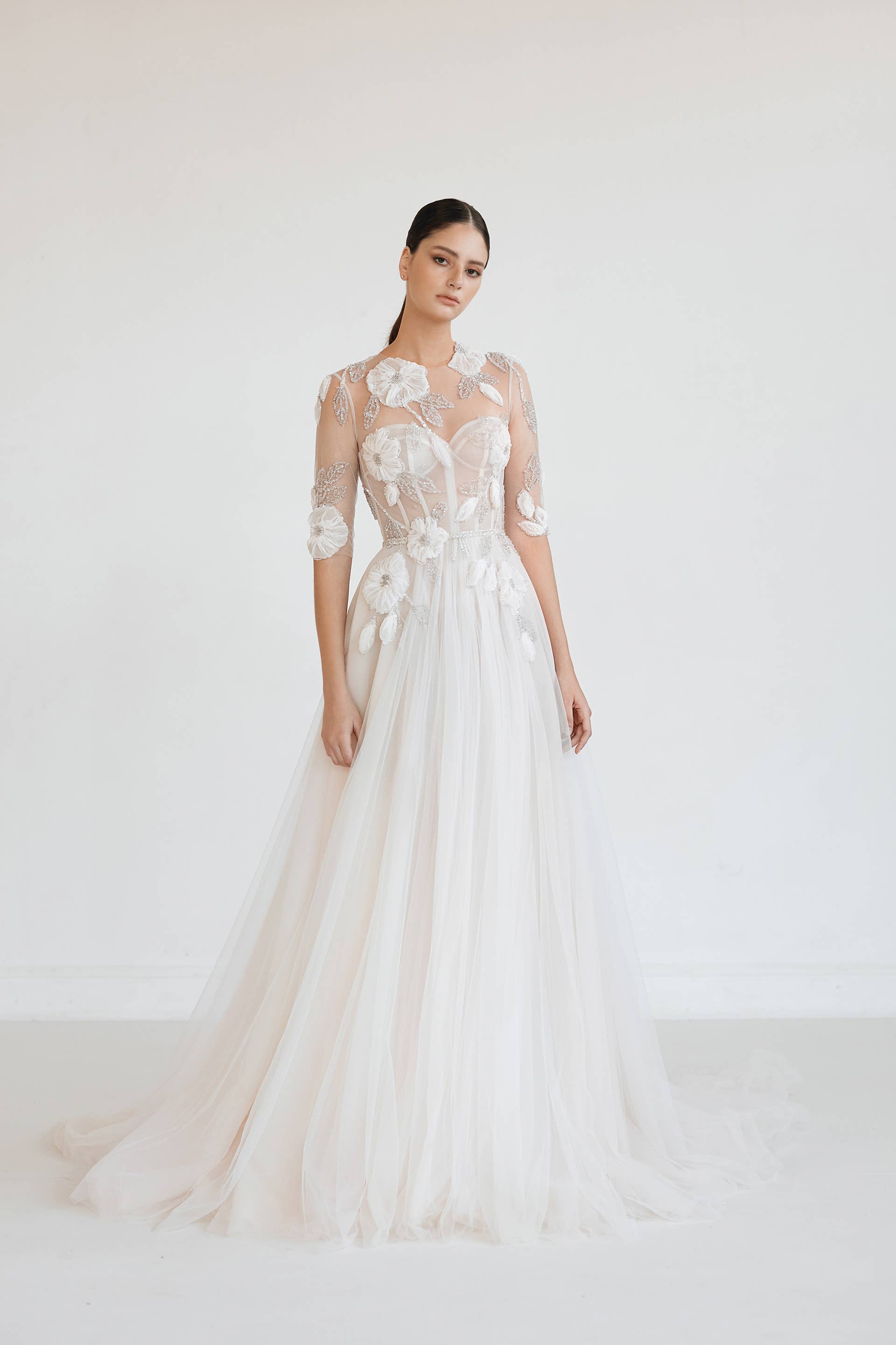 The Top 12 Bridal Trends For Fall 2021 - Fashionista