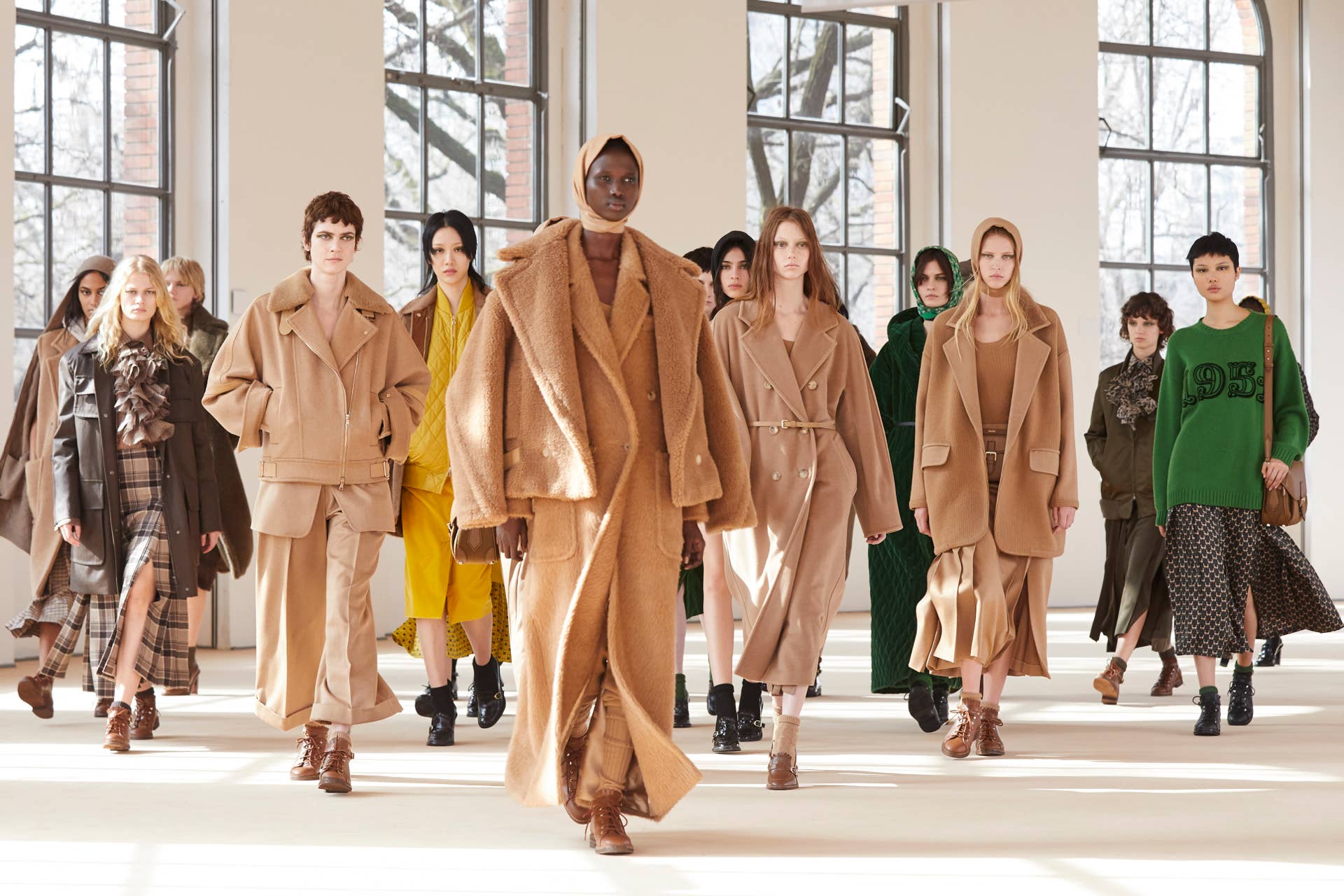 9 Standout Fall 2021 Trends From the Milan Fashion Week Runways -  Fashionista