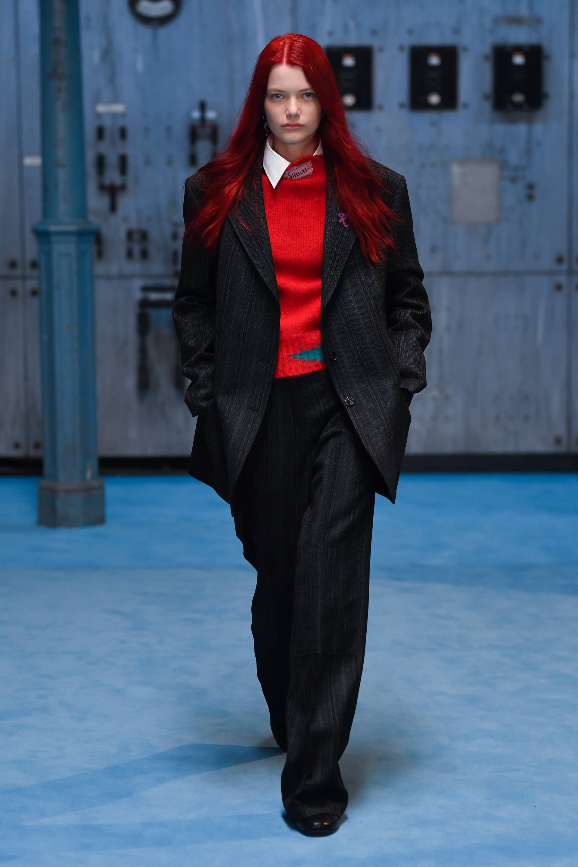 Raf Simons Offers Easy, Contradictory Elegance for Fall 2021