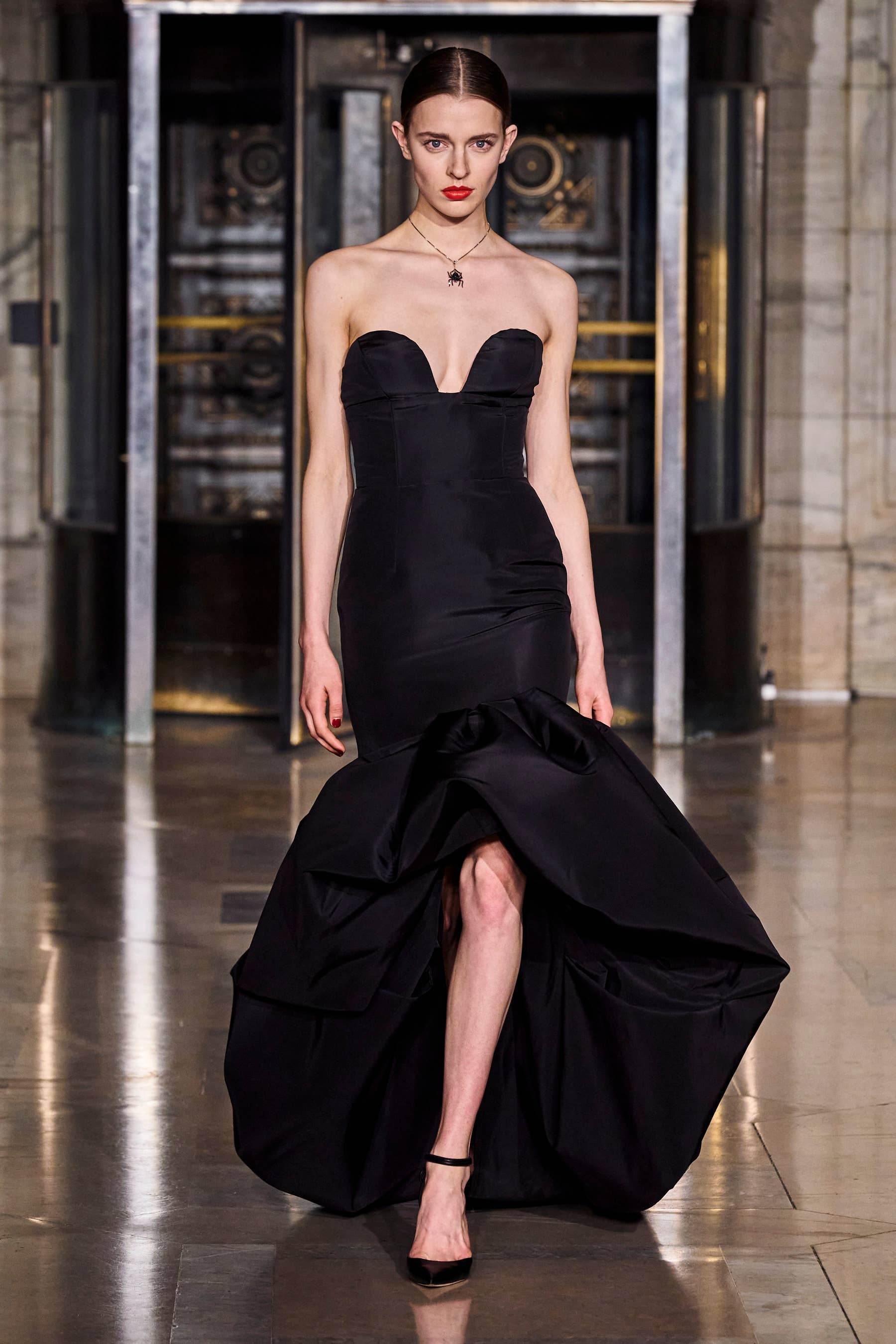 Laura Kim and Fernando Garcia See Stars at Oscar de la Renta Fall 2020 -  Fashionista