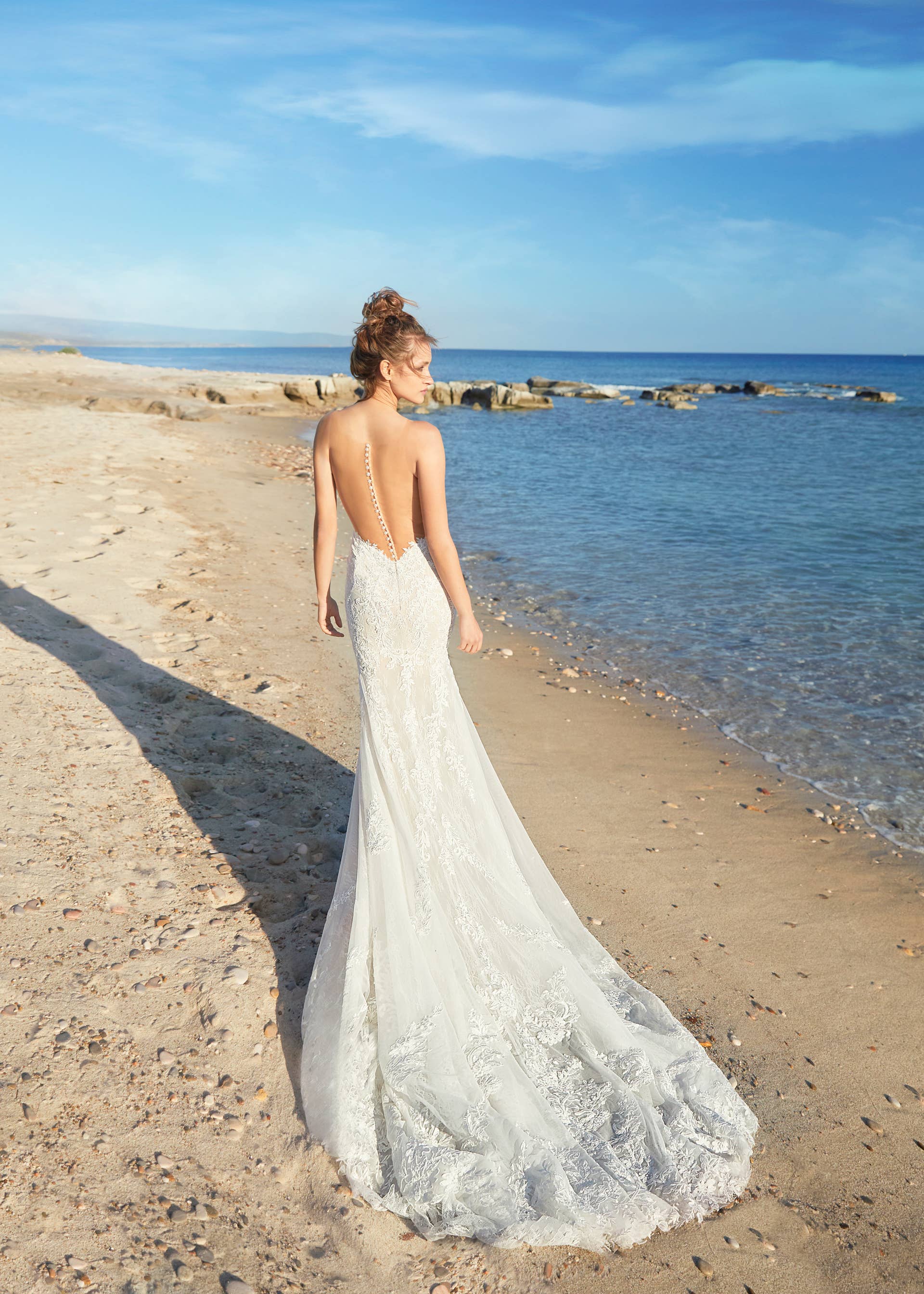 19 Wedding Dresses From the Spring 2021 Collections to Make You Feel  Hopeful - Fashionista