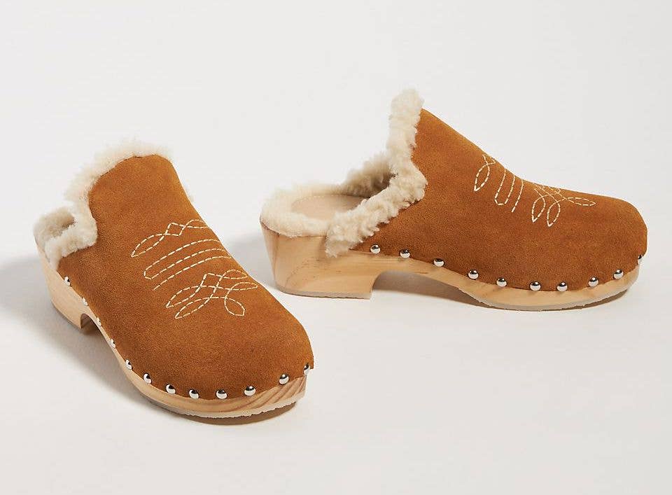 11 Cozy Clogs on Sale That Will Warm Your Soles - Fashionista
