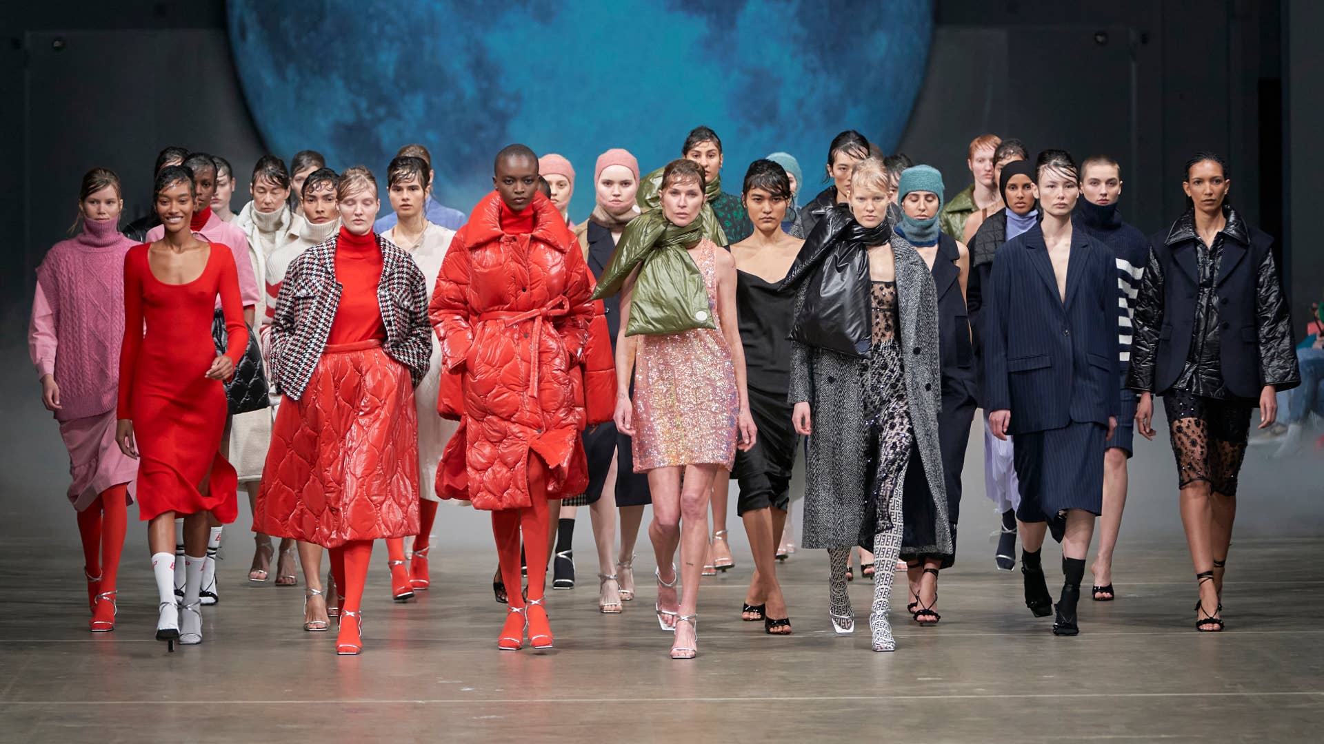 These Are the Fall 2022 Top Color Trends From New York Fashion Week - Fashionista These Are the Fall 2022 Top Color Trends From New York Fashion Week - Fashionista