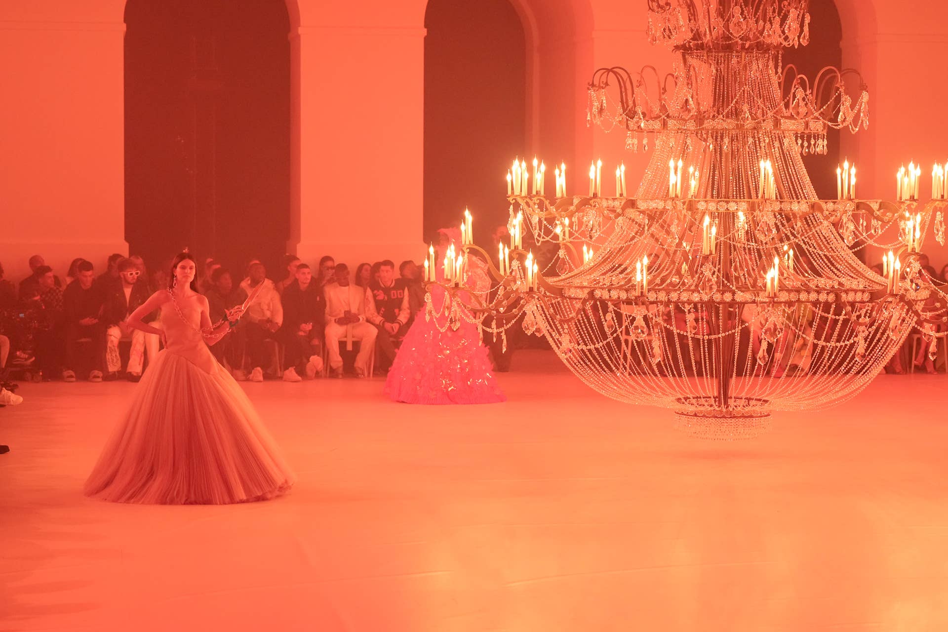 Off-White Fall 2022 Collection - Virgil Abloh's Final Show - Fashionista Off-White Fall 2022 Collection - Virgil Abloh's Final Show - Fashionista