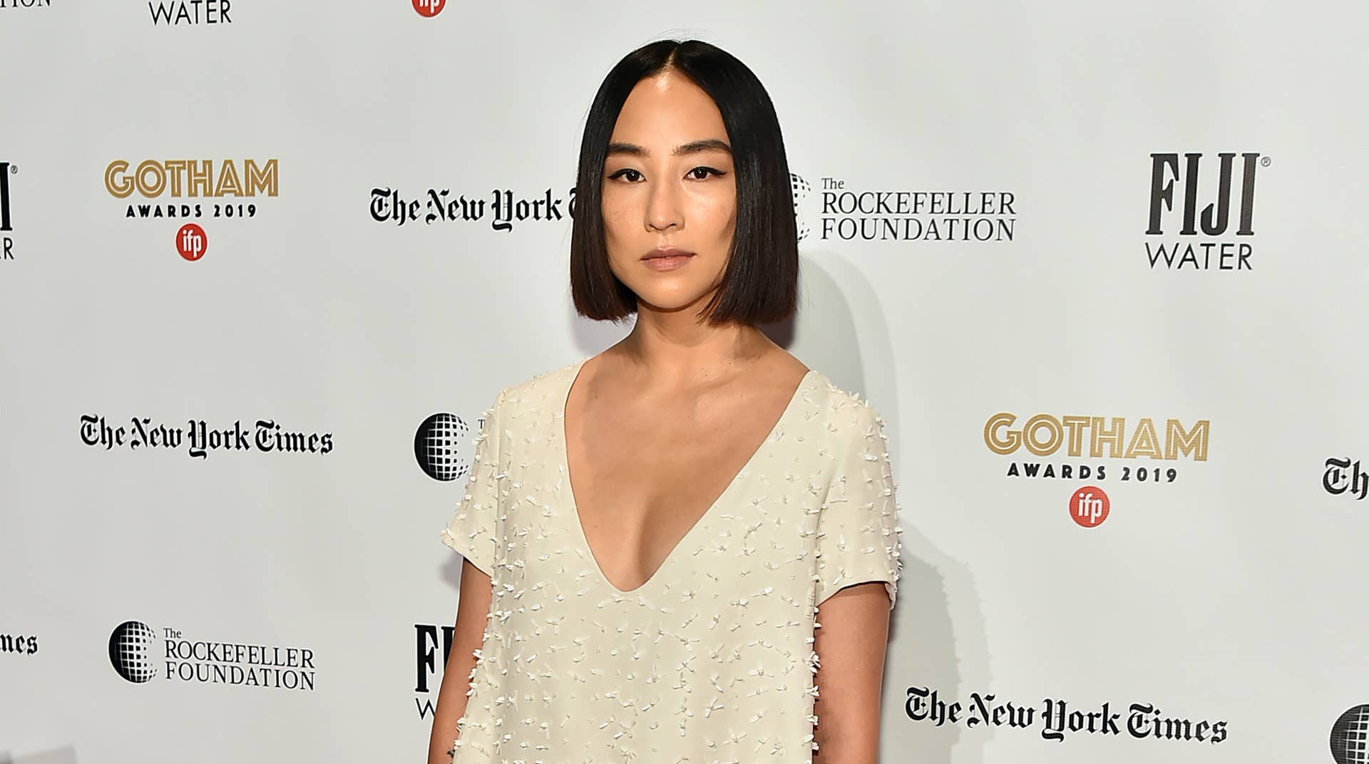 Great Outfits in Fashion History: Greta Lee in a Beautifully Shapeless  Cream Dress by The Row - Fashionista