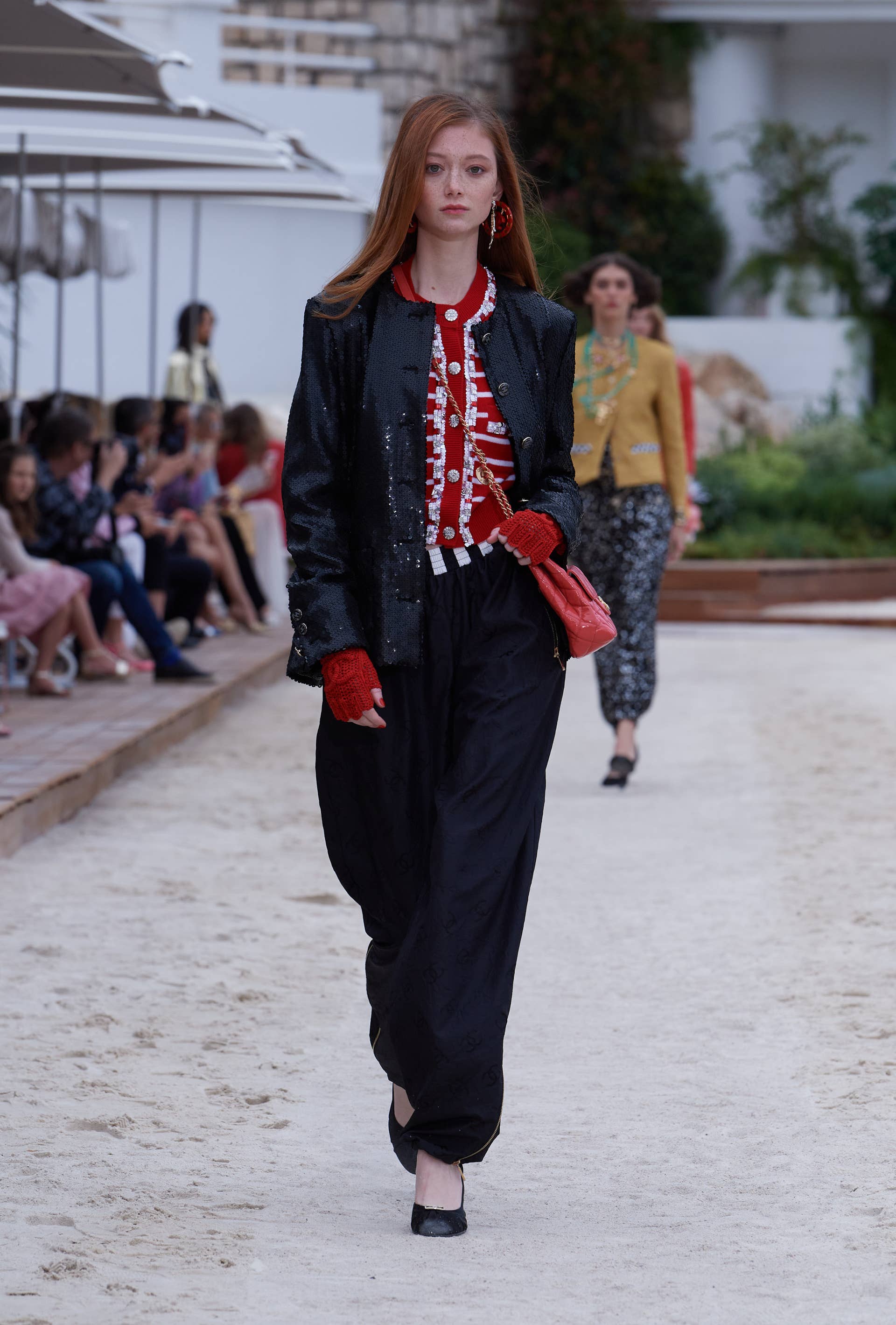 Ca15 【極美品】CHANEL シャネル P74022 2022 Cruise クルーズライン ツイードジャンプスーツ オールインワン サイズ34 レッド レディースta1 44a15 【極美品】CHANEL シャネル P74022 2022 Cruise クルーズライン