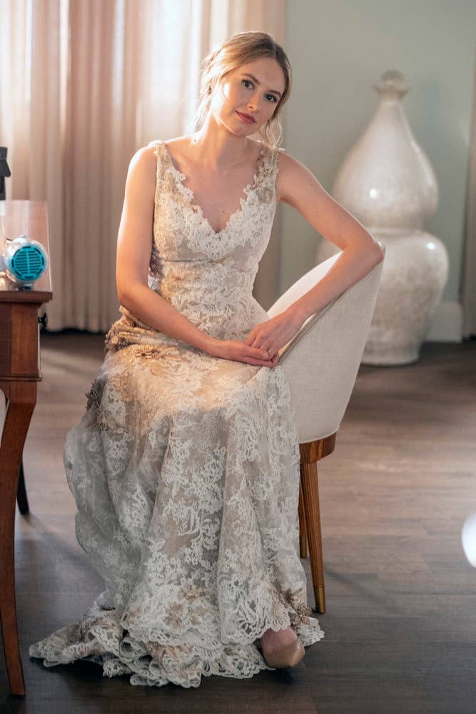this is us bridesmaid dress The Sweet Narrative Behind the Wedding Dresses on 'This Is Us'