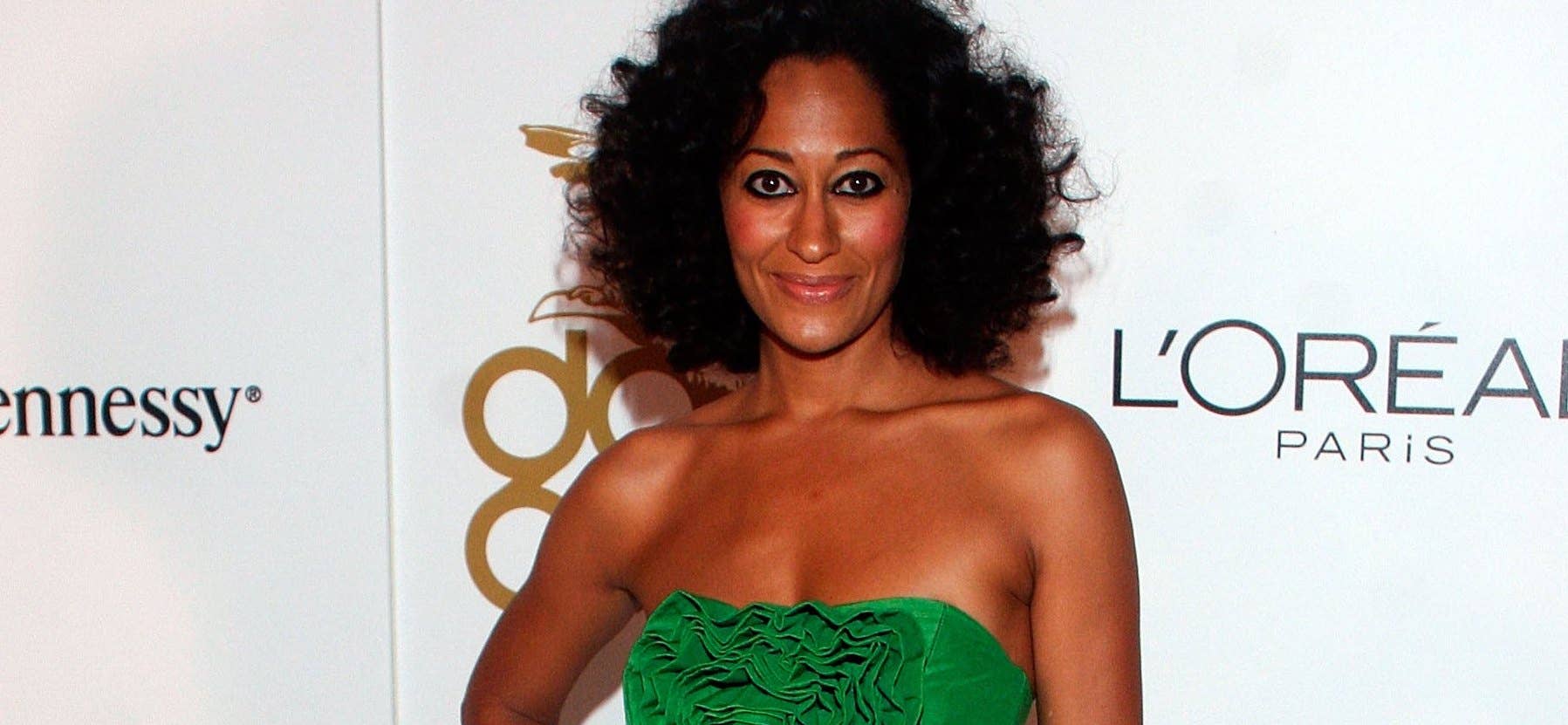 Great Outfits in Fashion History: Tracee Ellis Ross in an Emerald Green Dress - Fashionista Great Outfits in Fashion History: Tracee Ellis Ross in an Emerald Green Dress - Fashionista