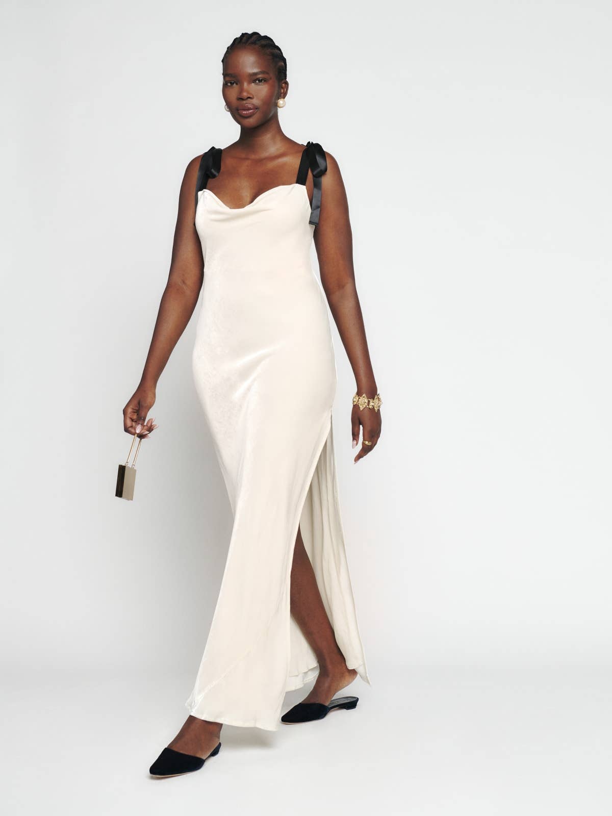 Reformation's Holiday Sale Has All Your Party Outfits Covered - Fashionista Reformation's Holiday Sale Has All Your Party Outfits Covered - Fashionista