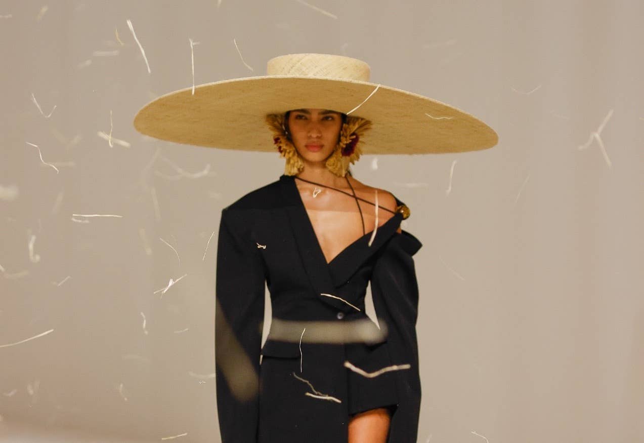Jacquemus Doubles Down on Raffia for Spring 2023 'Le Raphia