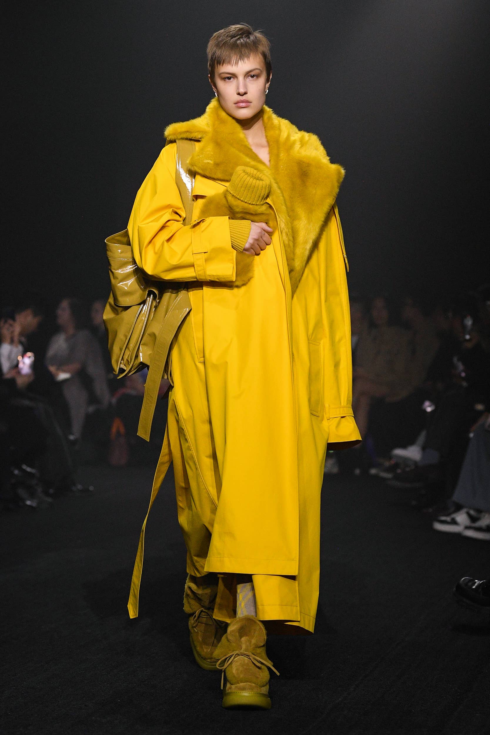 Burberry Fall 2023 - First Collection by Daniel Lee - Fashionista