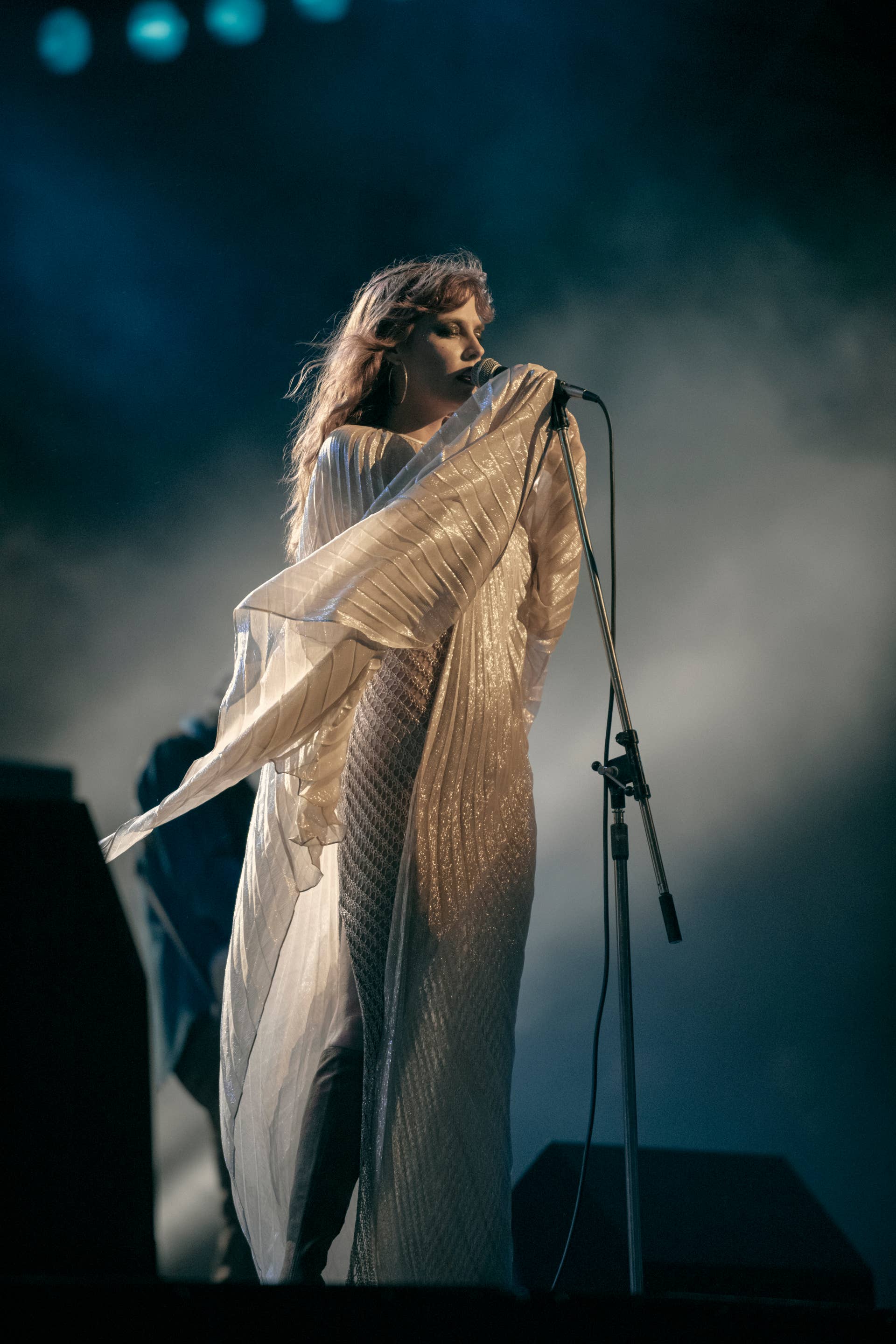 The 'Daisy Jones & the Six' Costumes Are a 1970s Rock 'n' Roll Fever Dream  - Fashionista